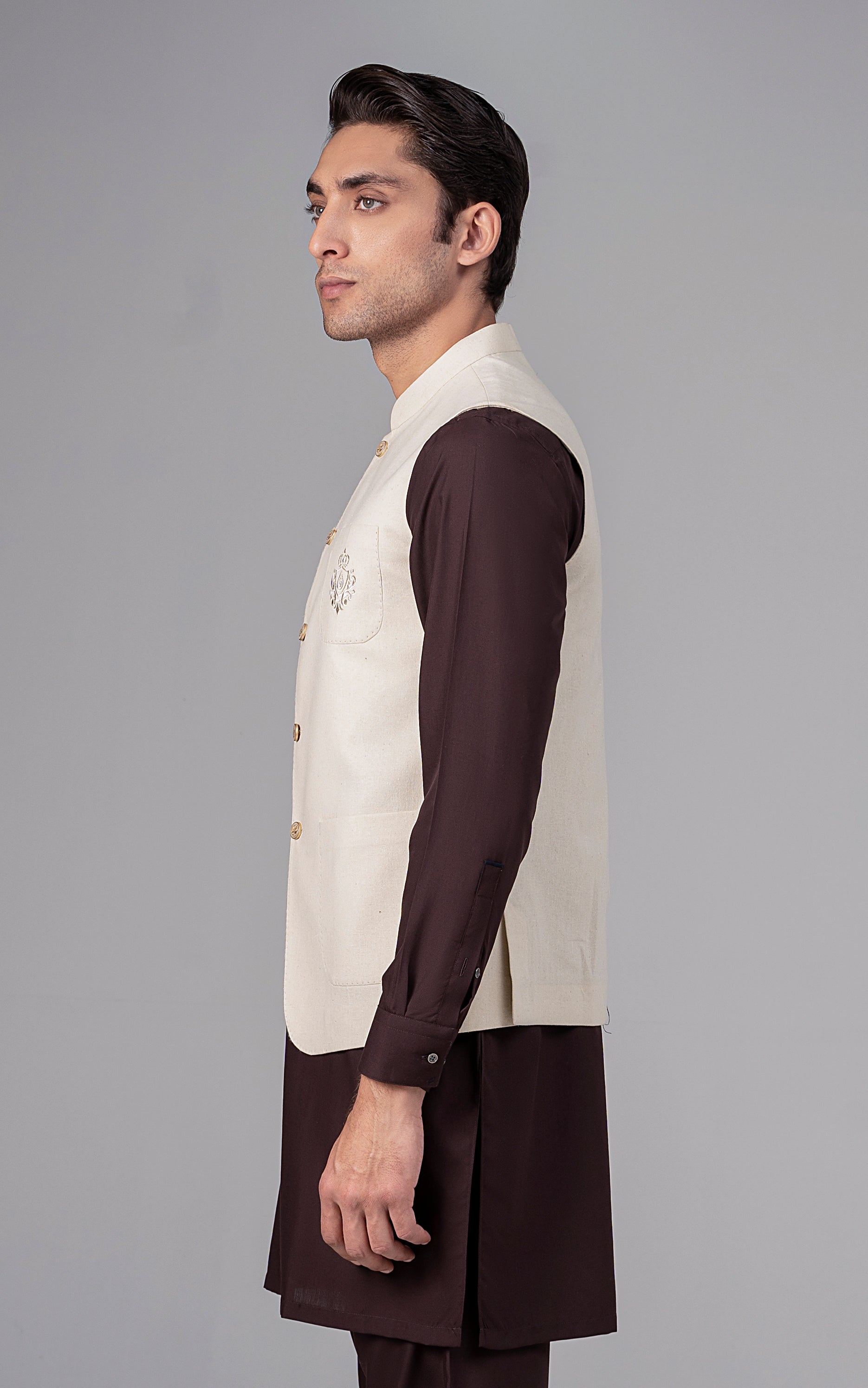 LOGO EMBROIDERED WAISTCOAT- CLASSIC COLLECTIONOFF WHITE