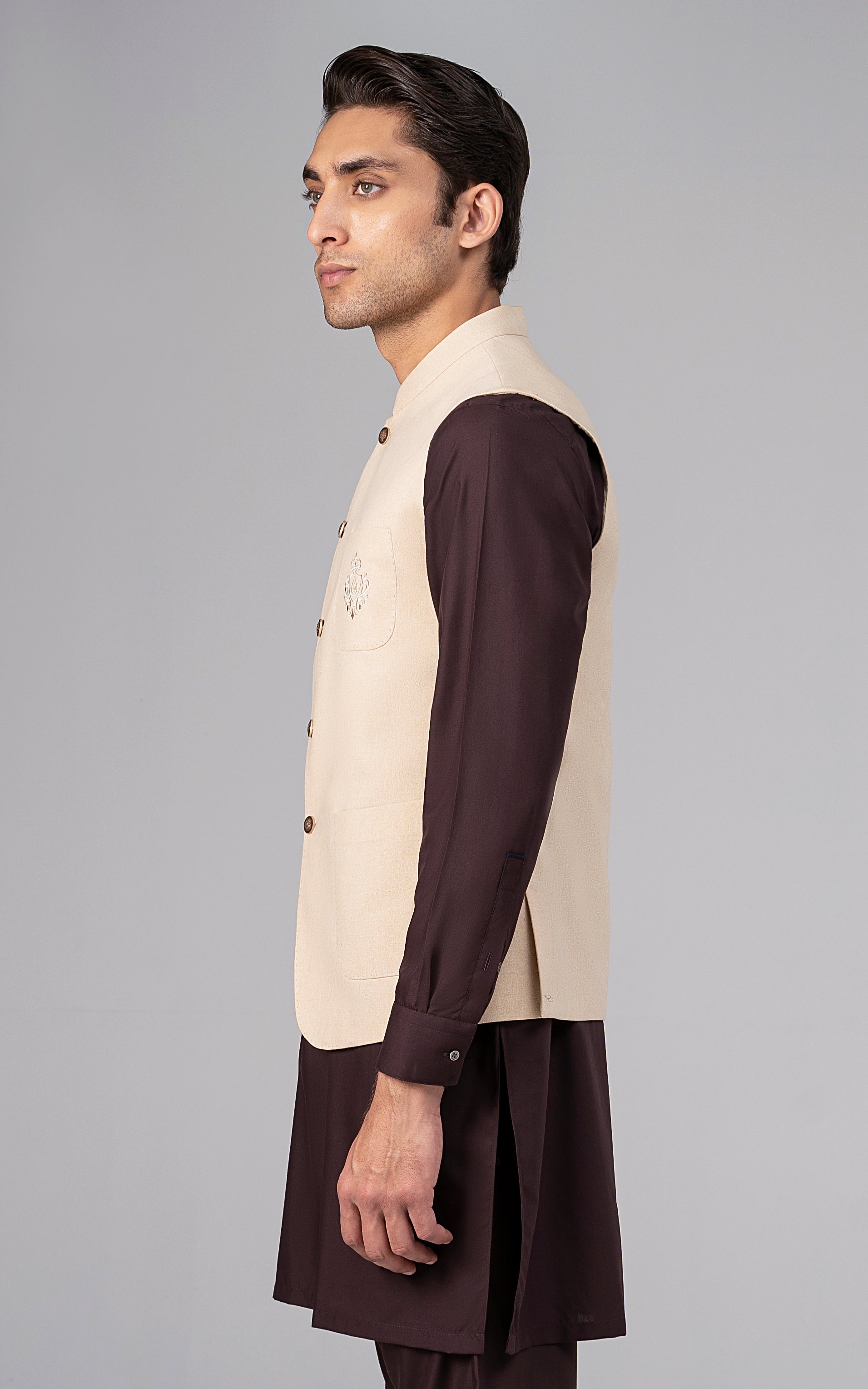 LOGO EMBROIDERED WAISTCOAT- CLASSIC COLLECTION BEIGE