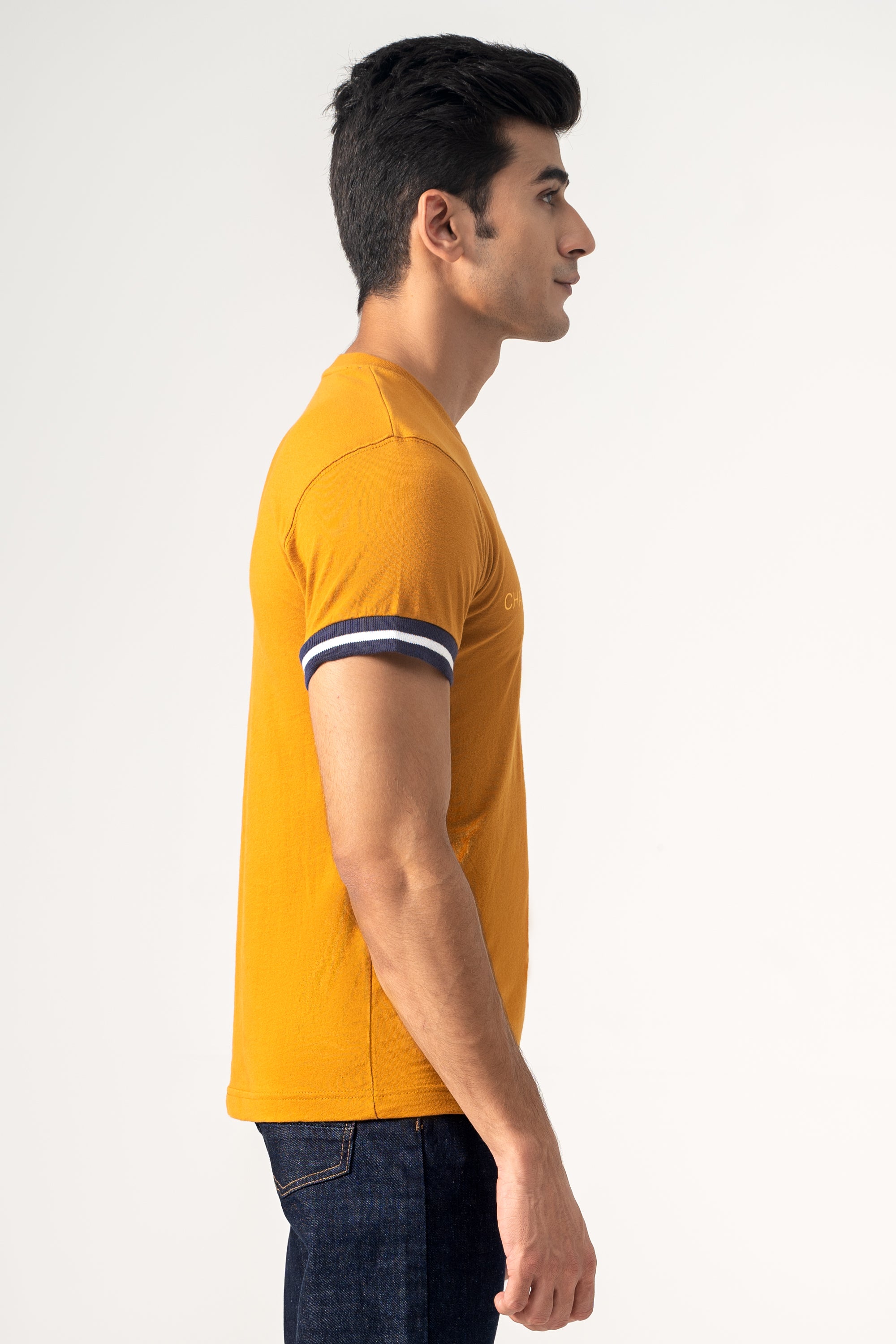 CLASSIC T-SHIRT MUSTARD