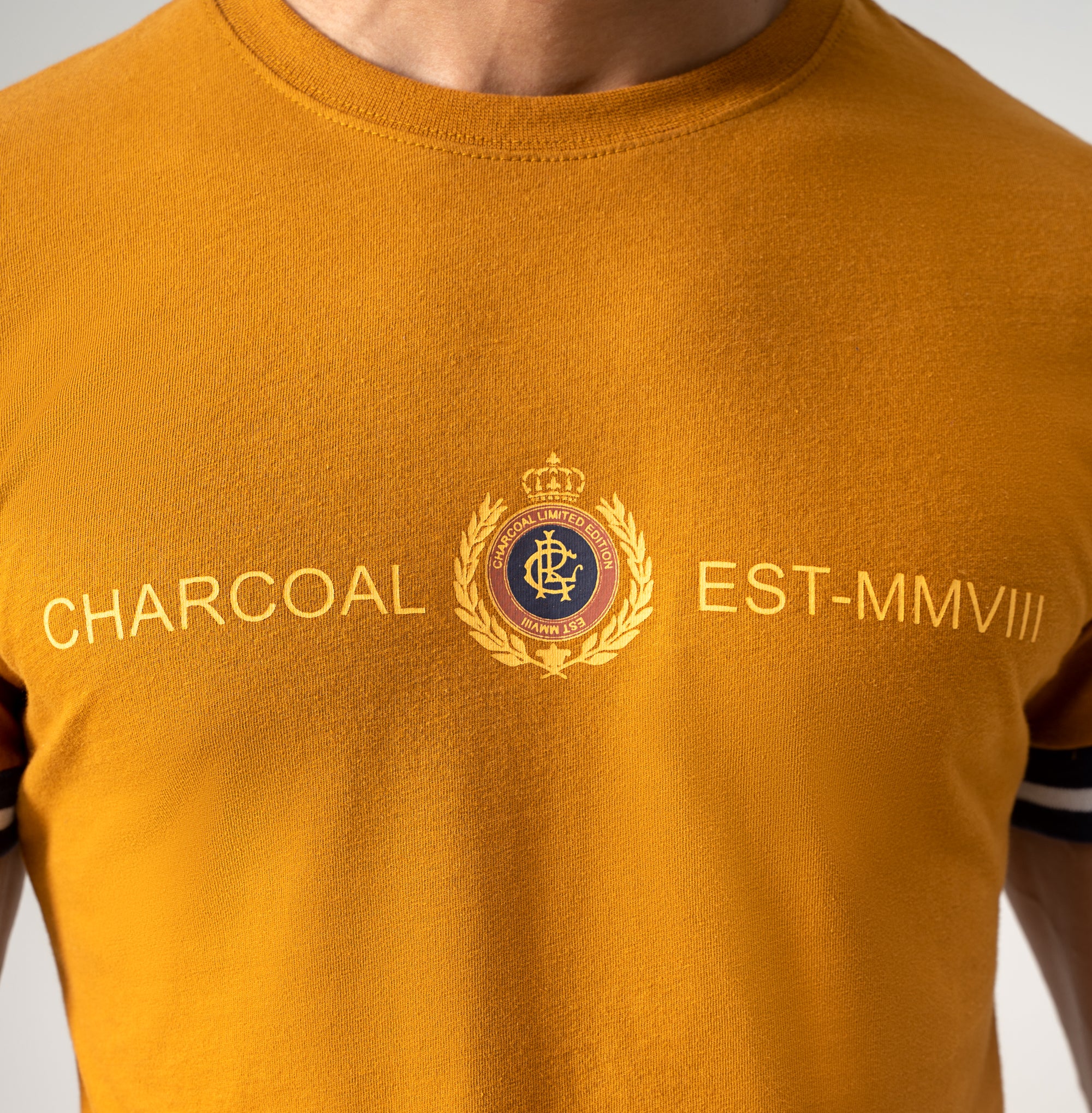 CLASSIC T-SHIRT MUSTARD