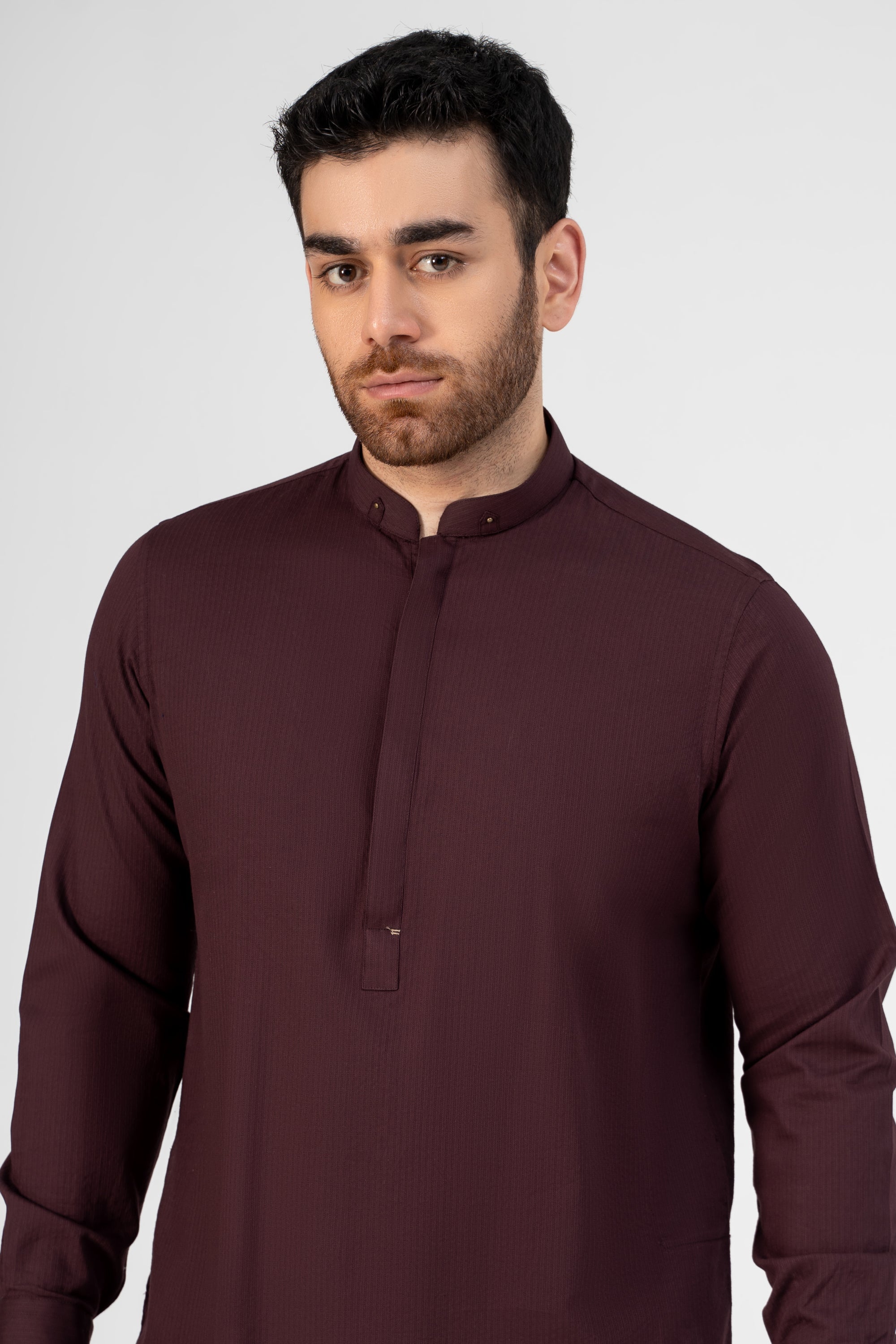 SELF DOBBY KURTA PAJAMA MAROON