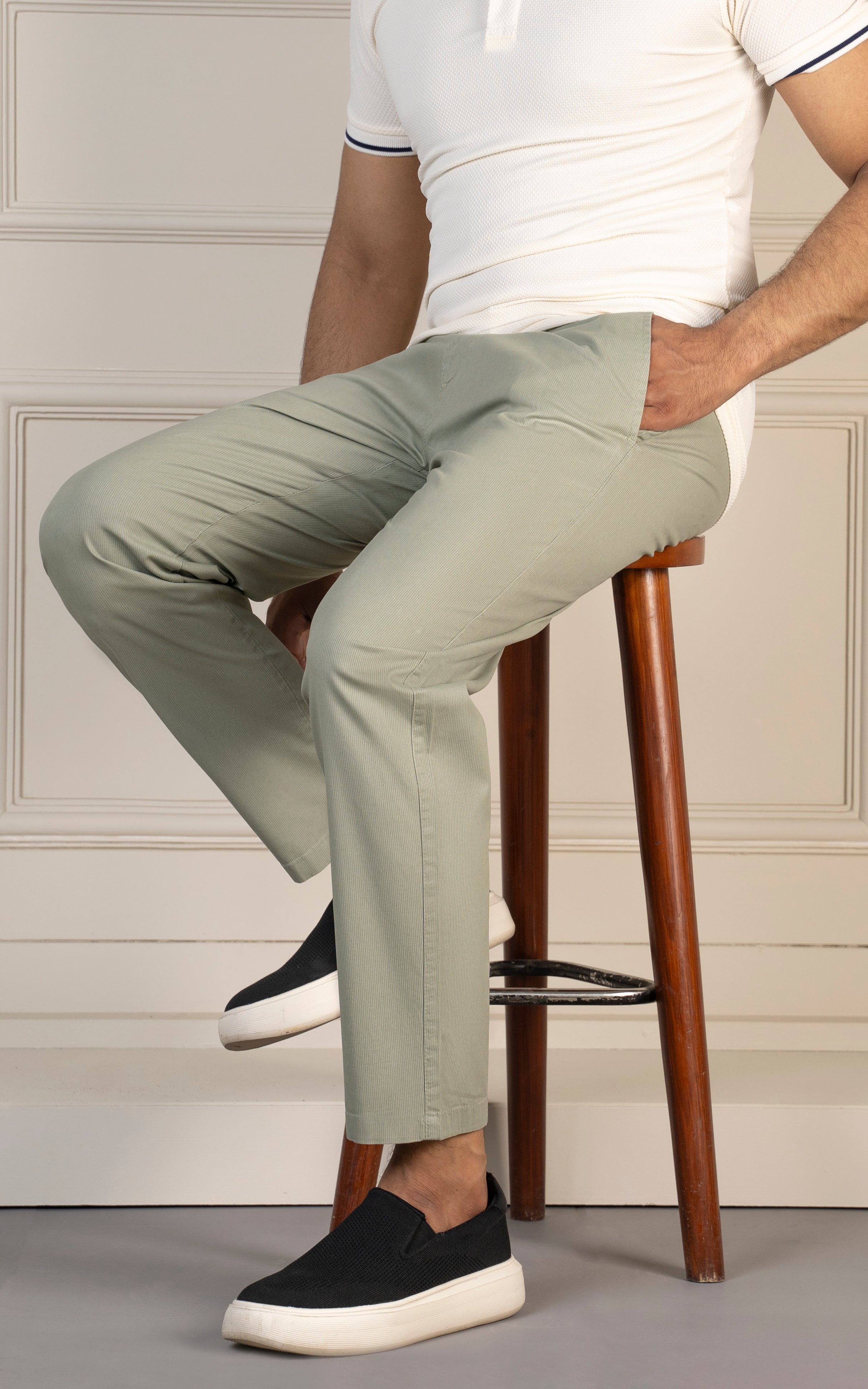 SMART FIT TEXTURED JOGGER TROUSER LIGHT OLIVE
