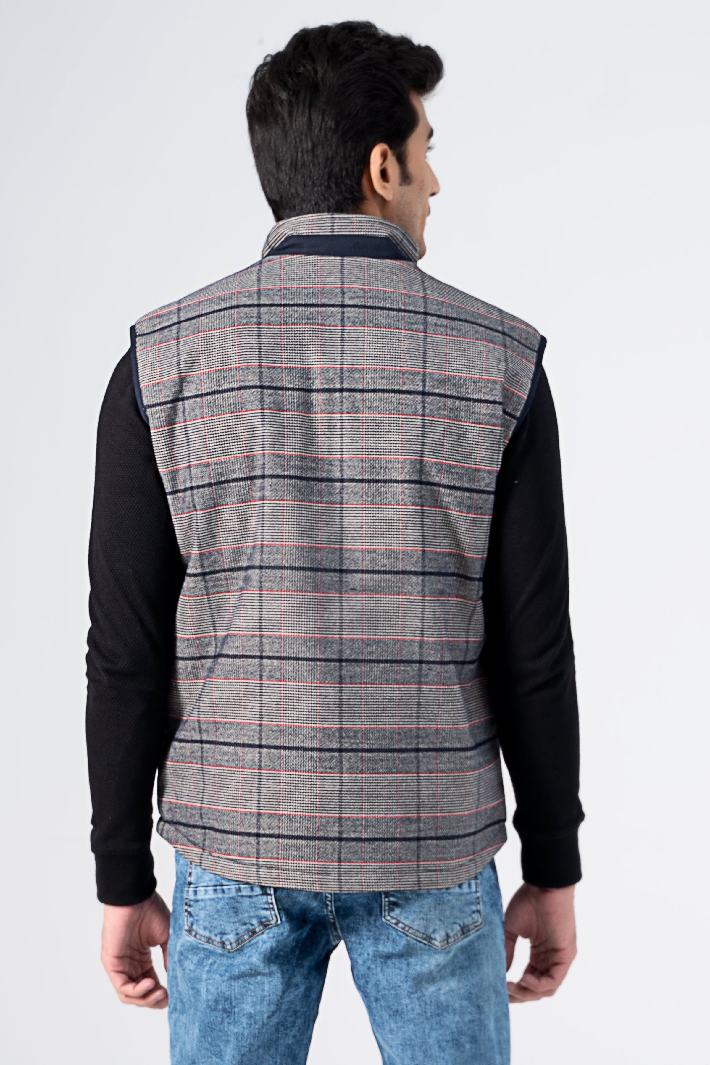 Reversible quilted jacket, plaid gray with red stripes, zip-front and stand collar