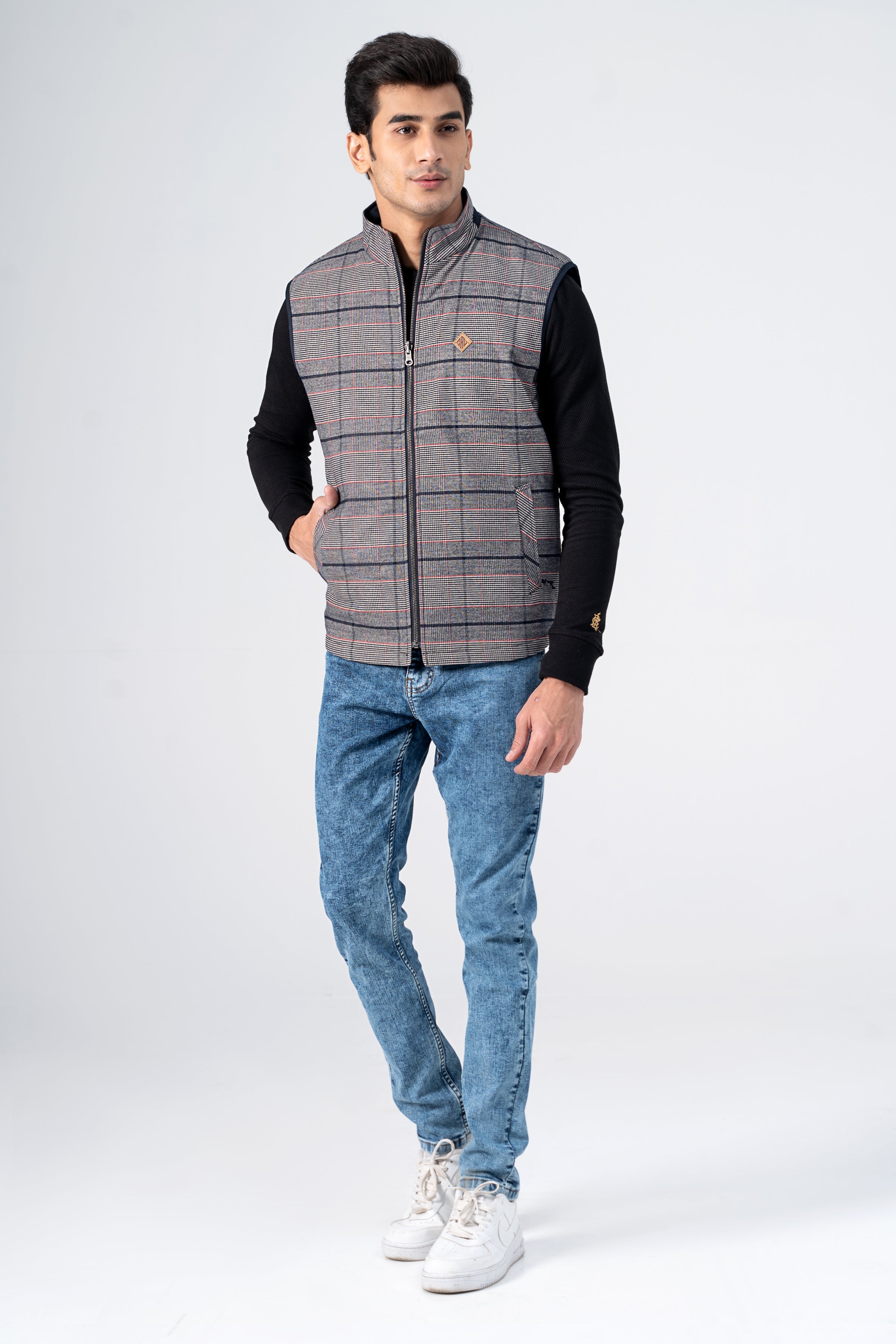 Reversible quilted jacket, plaid gray with red grid lines, zip front and side pockets