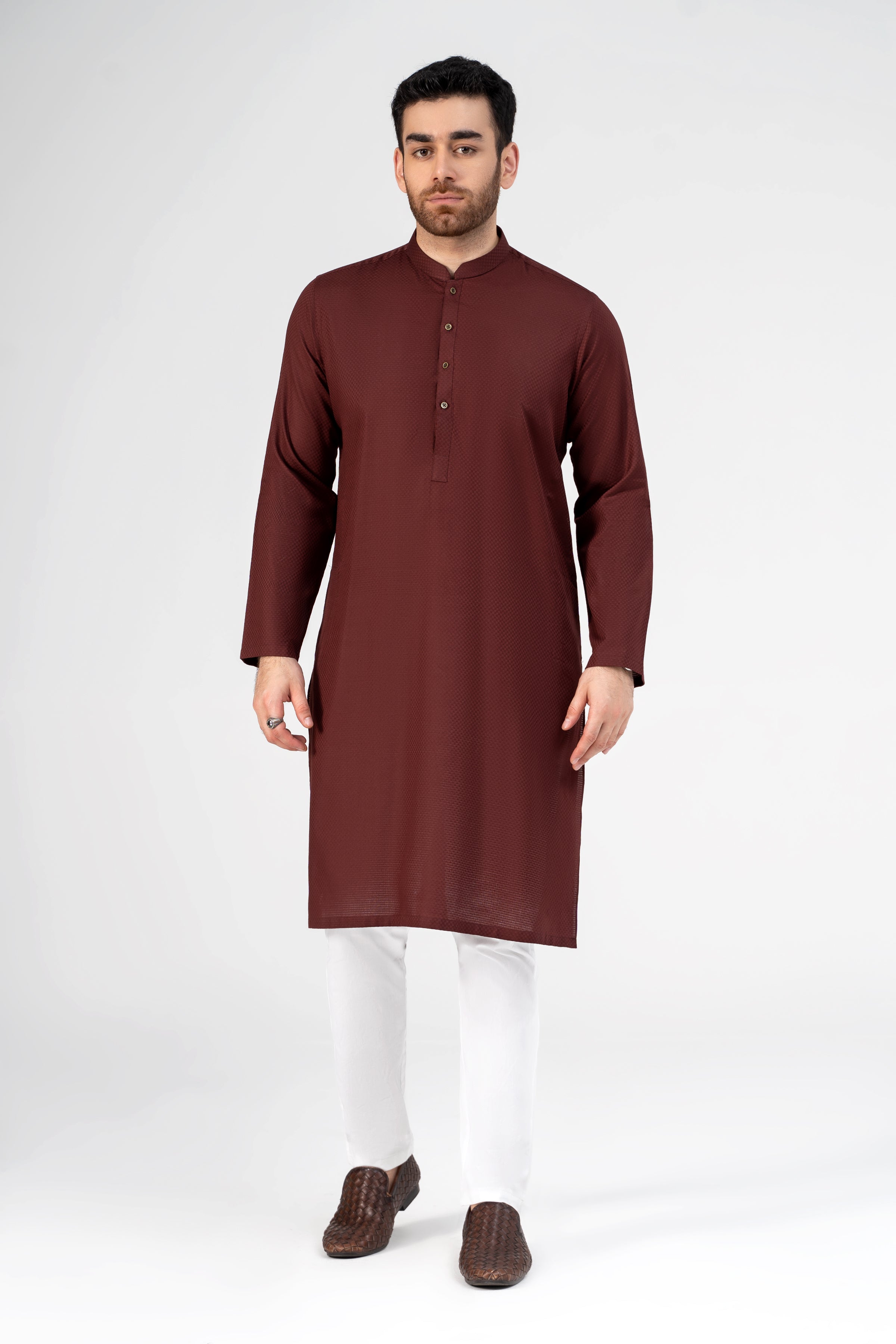 SELF DOBBY KURTA MAROON