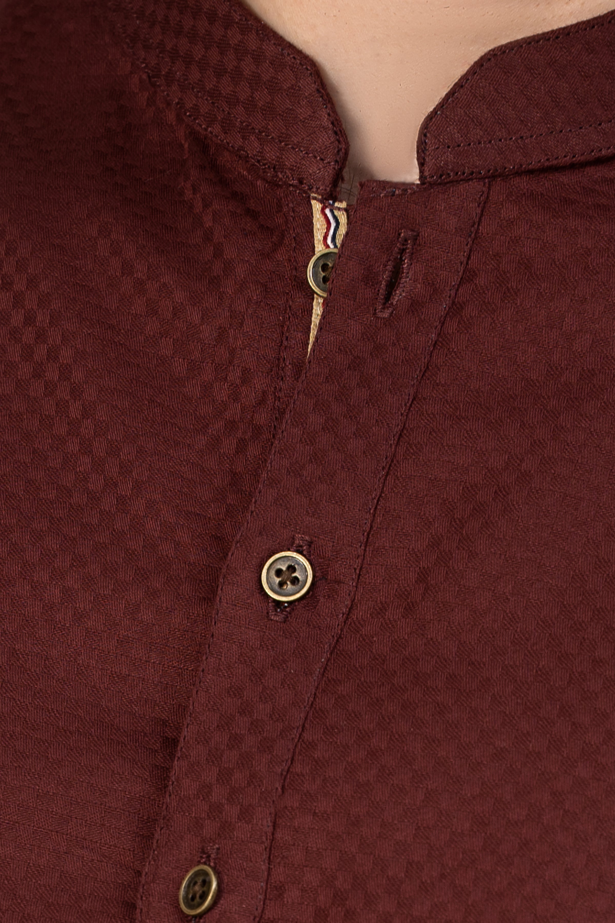 SELF DOBBY KURTA MAROON
