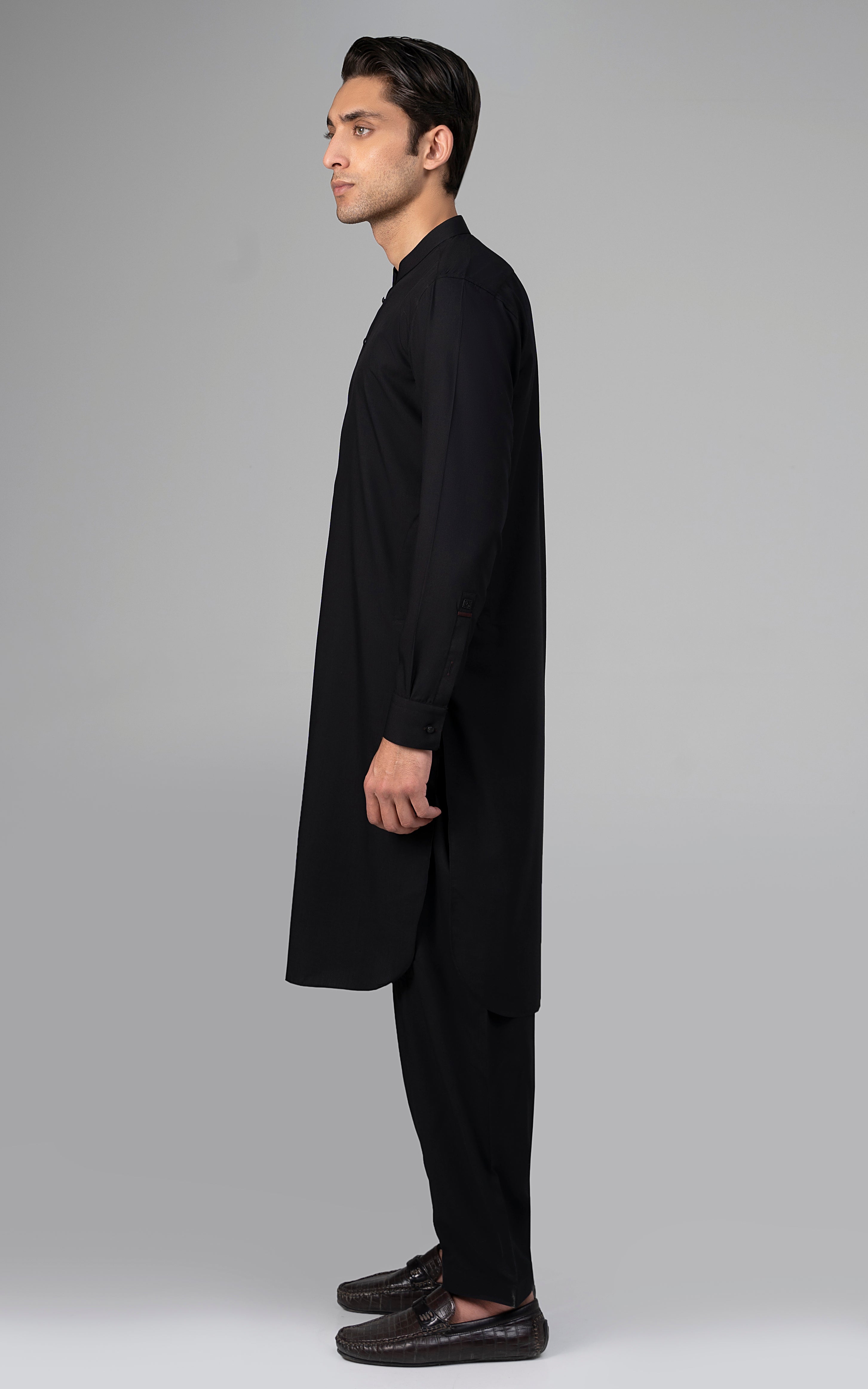 TEXTURED BLENDED WASH & WEAR - SIGNATURE COLLECTION BLACK
