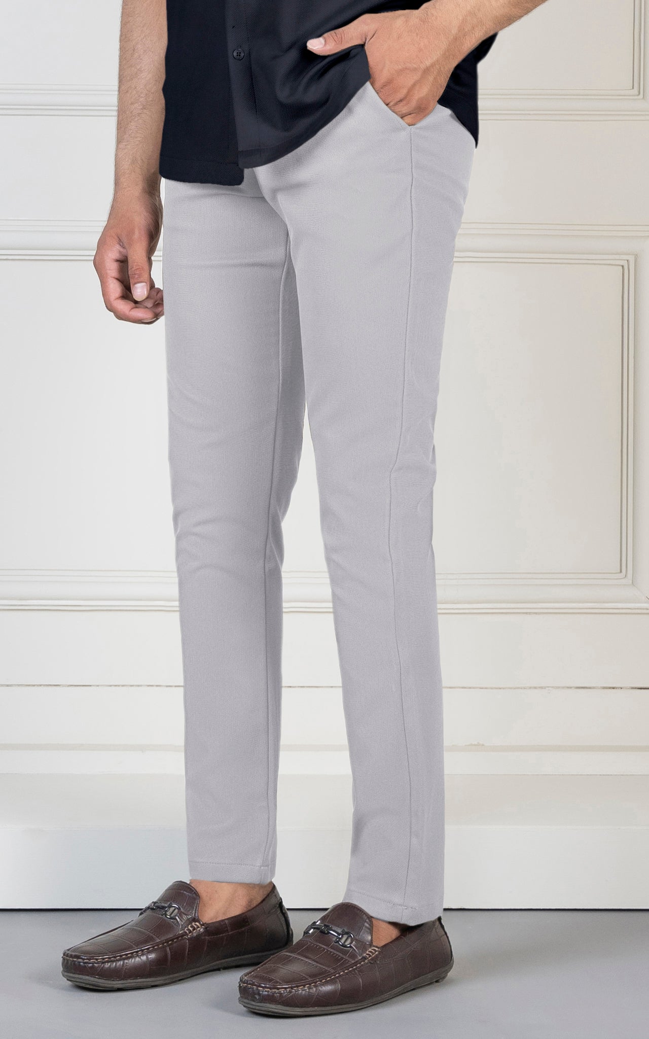 SMART FIT TEXTURED PANT LIGHT GREY
