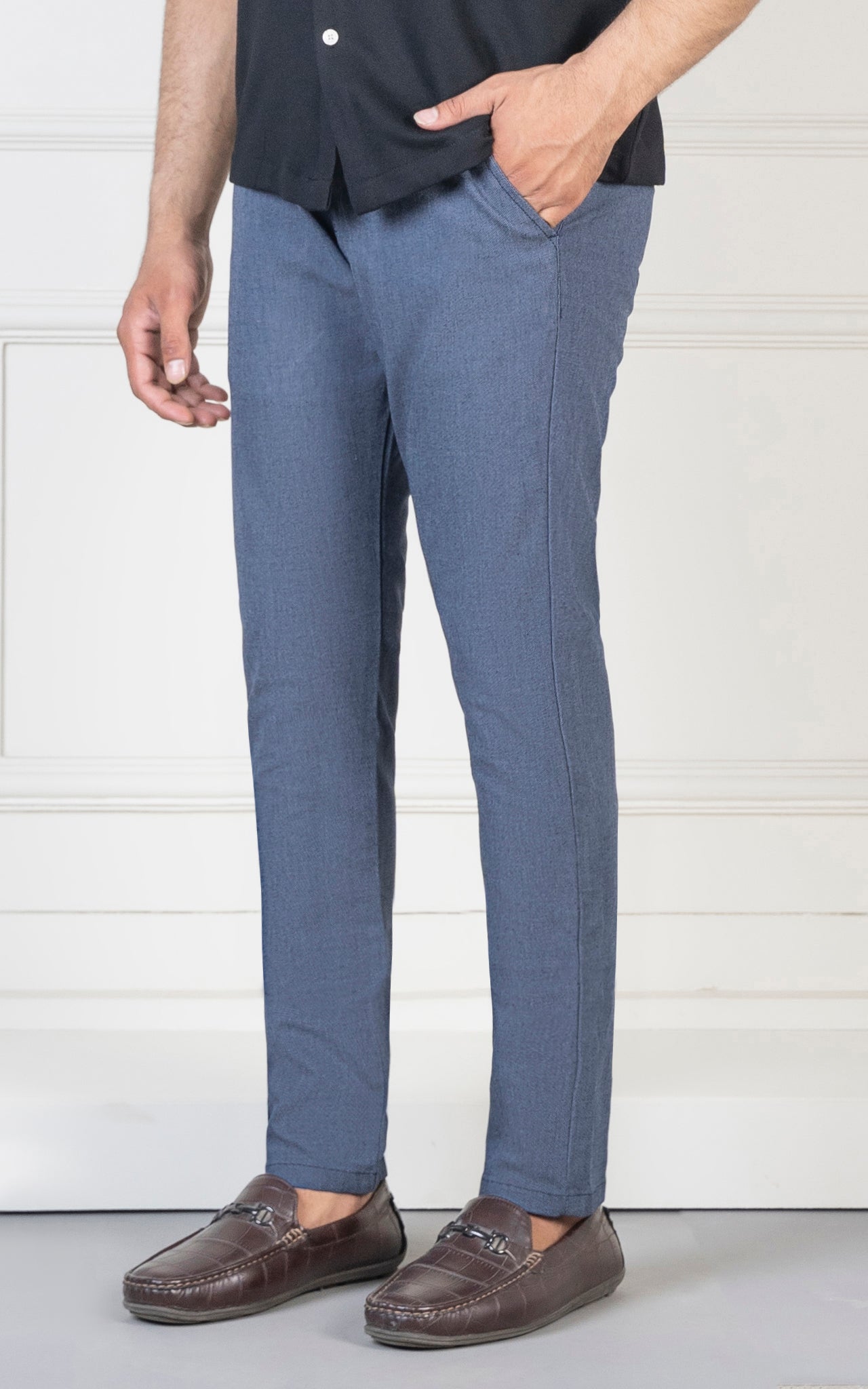 SLIM FIT TEXTURED PANT NAVY