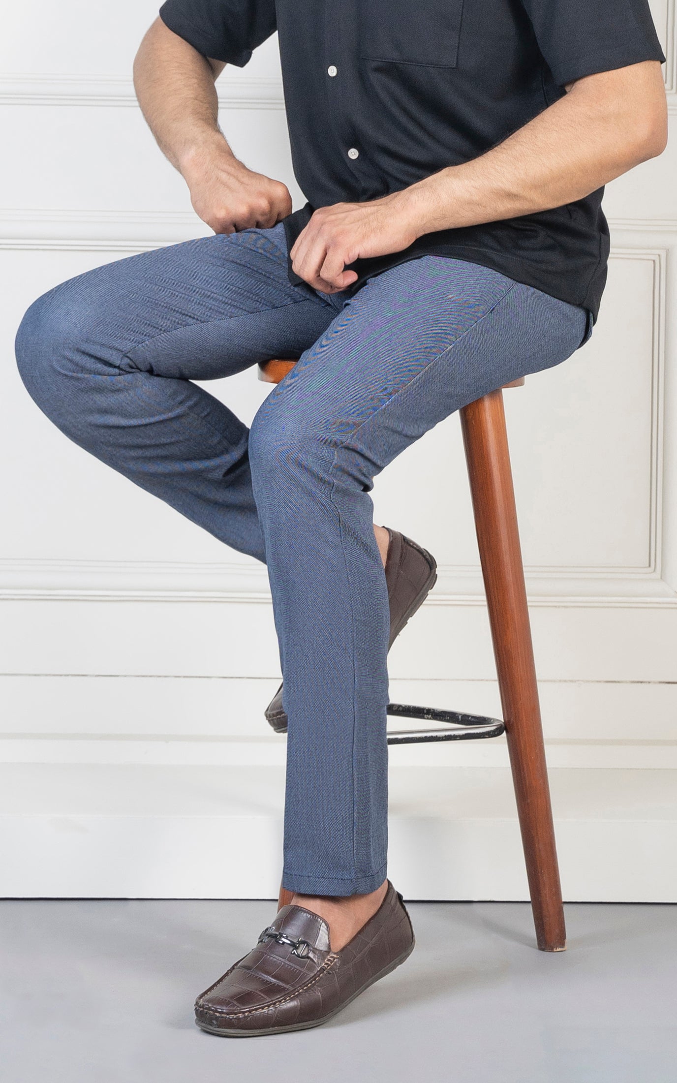 SLIM FIT TEXTURED PANT NAVY