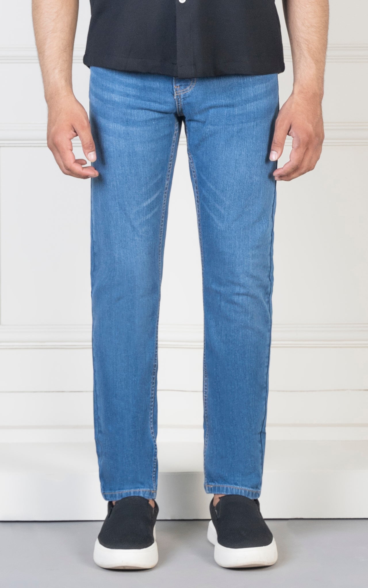 STRAIGHT FIT JEANS MID BLUE