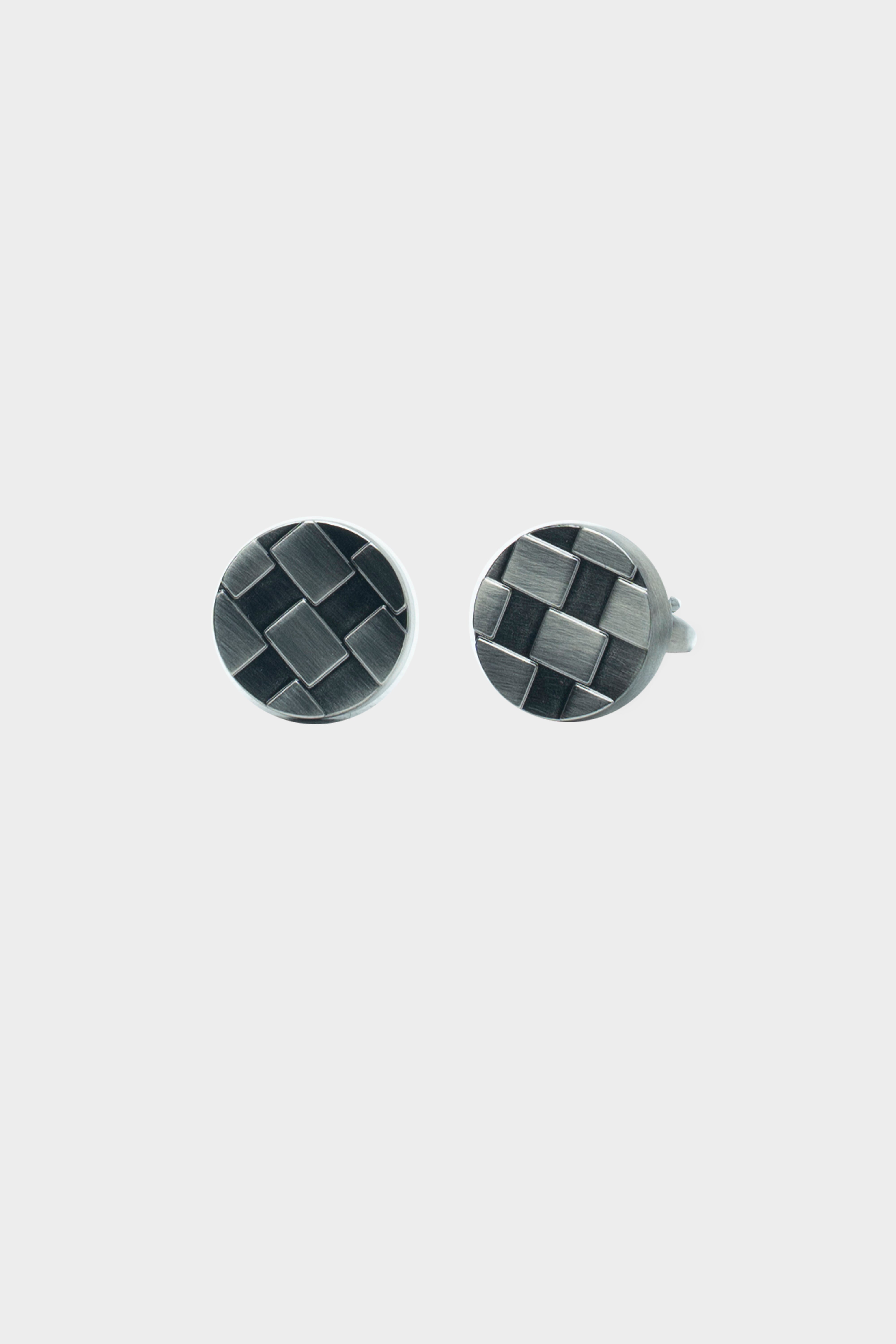 CUFFLINKS