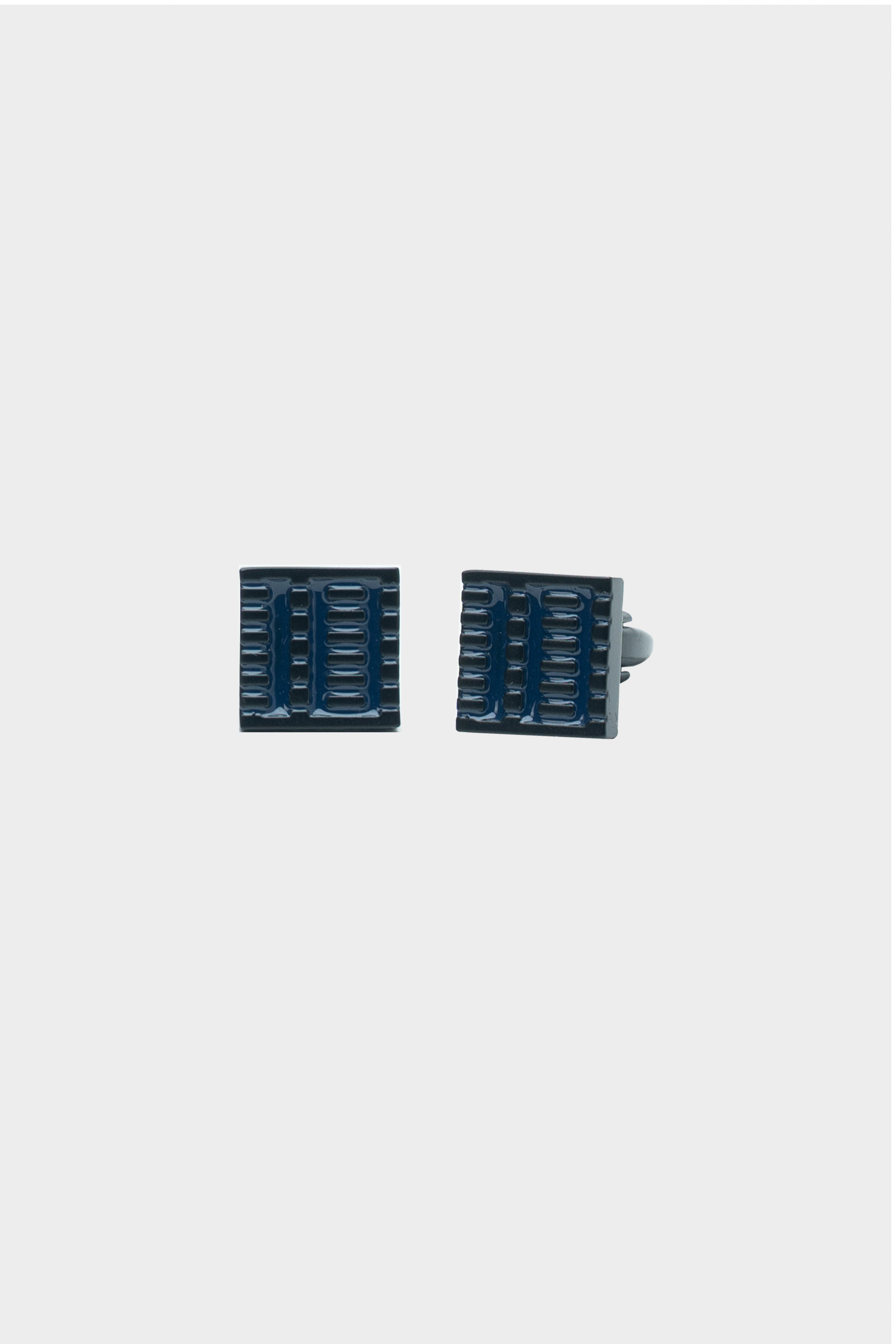 CUFFLINKS