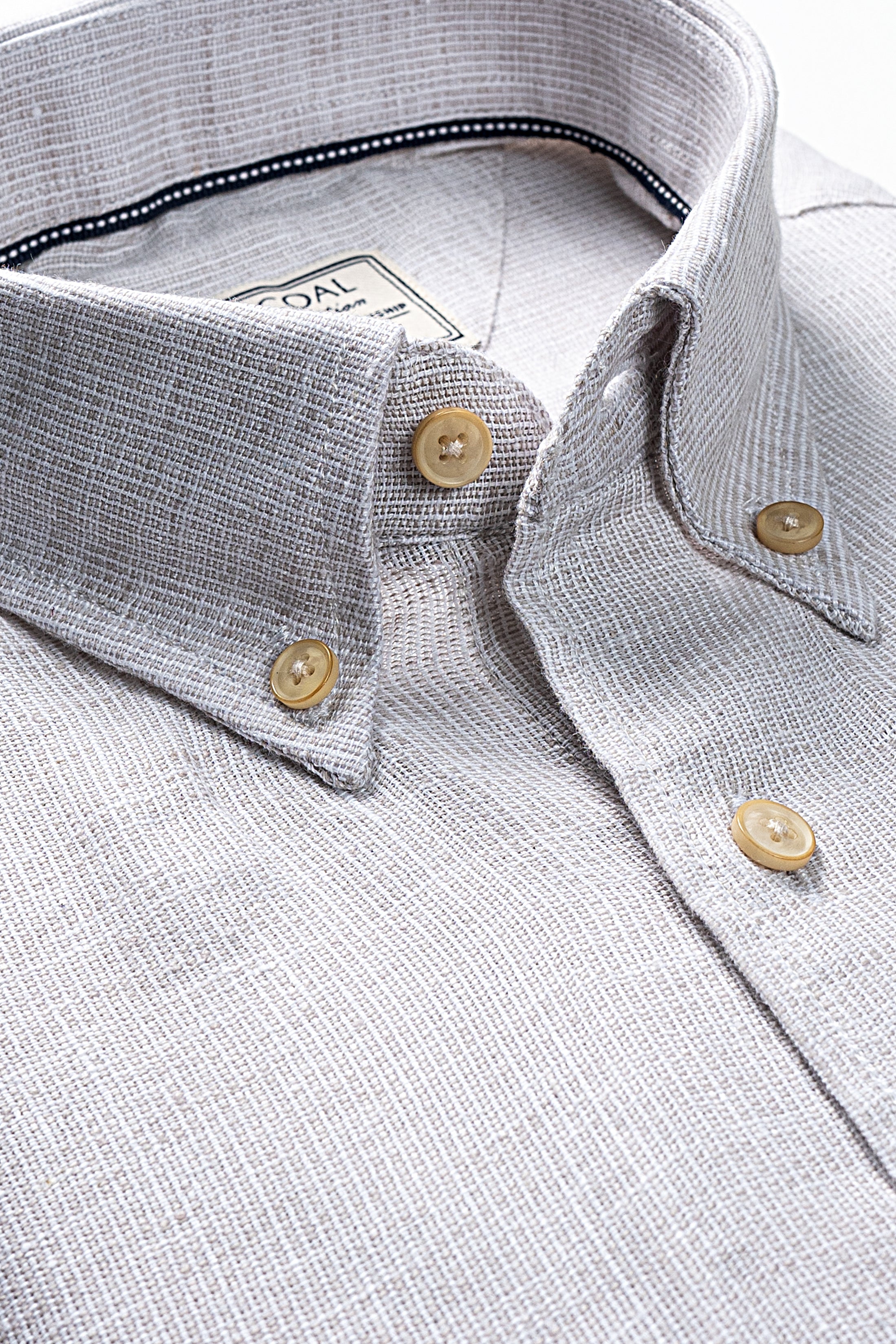 Light beige linen limited edition shirt, buttoned collar with tan buttons