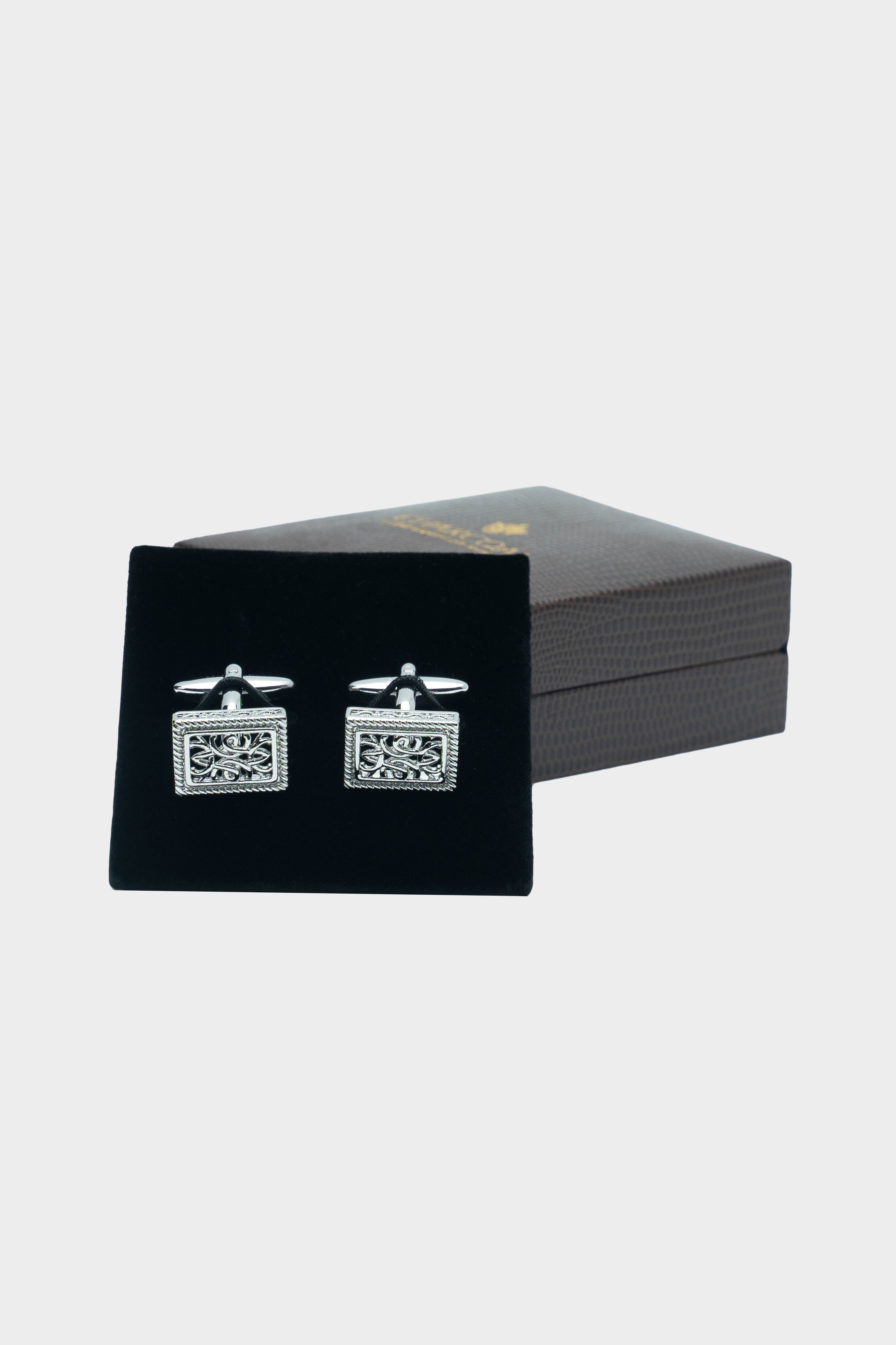 CUFFLINKS