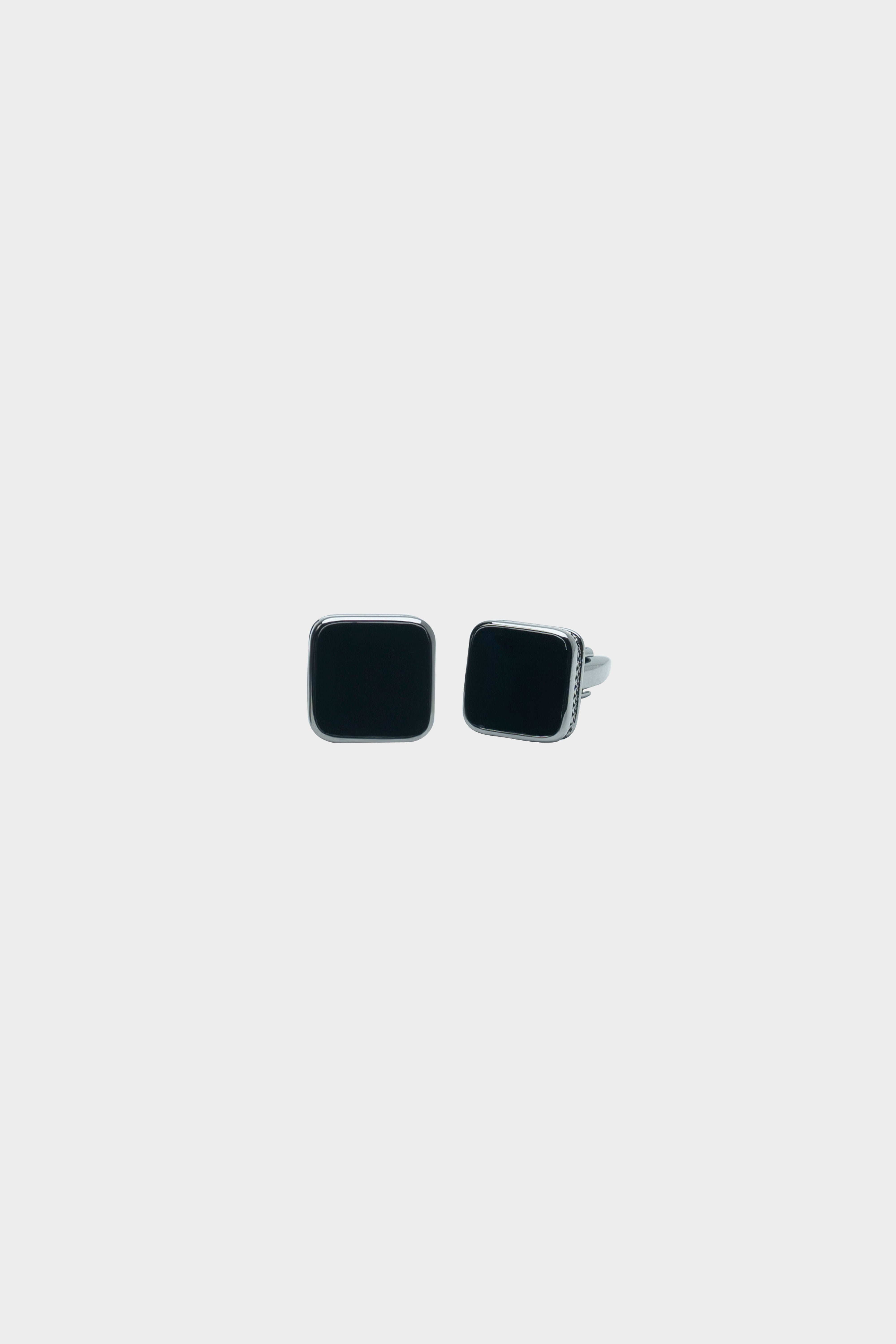 CUFFLINKS