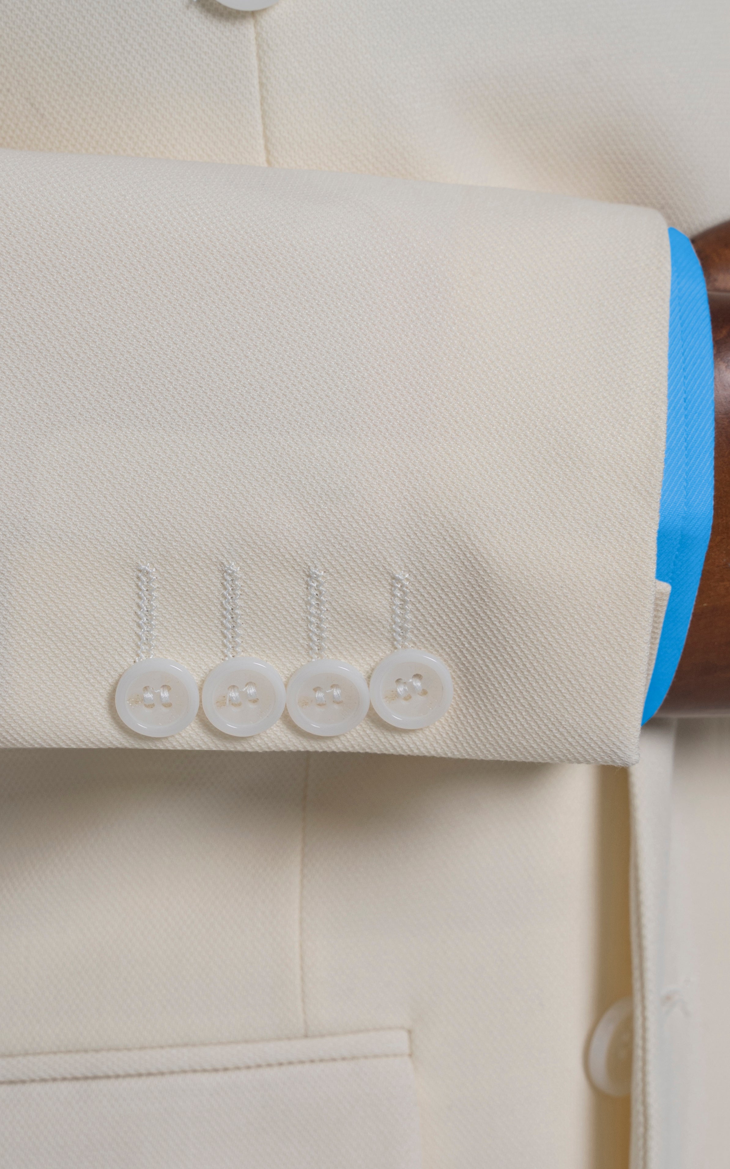 TWO PIECE SUIT CREAM