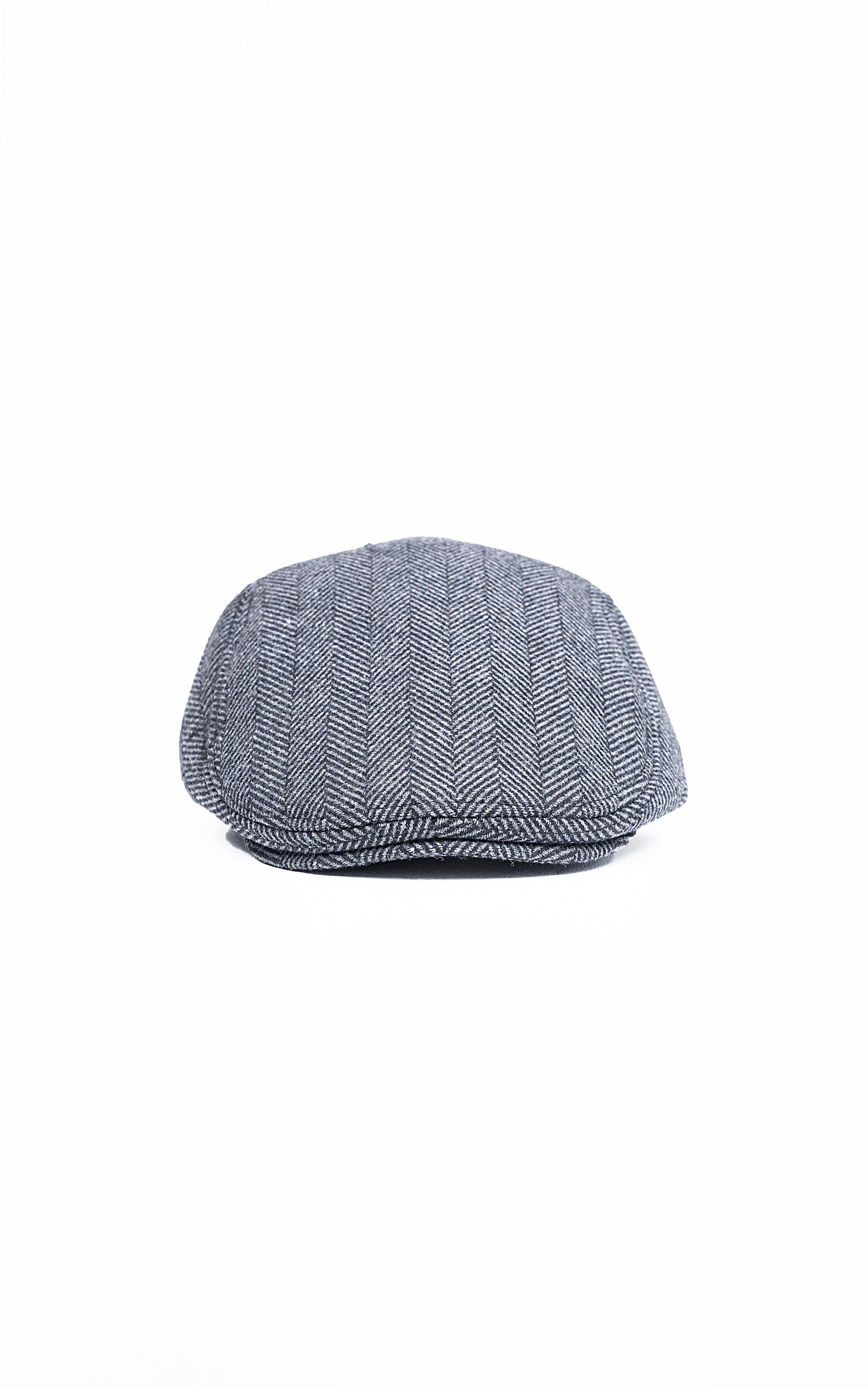 Golf cap in gray herringbone tweed, rounded dome with subtle stitched band