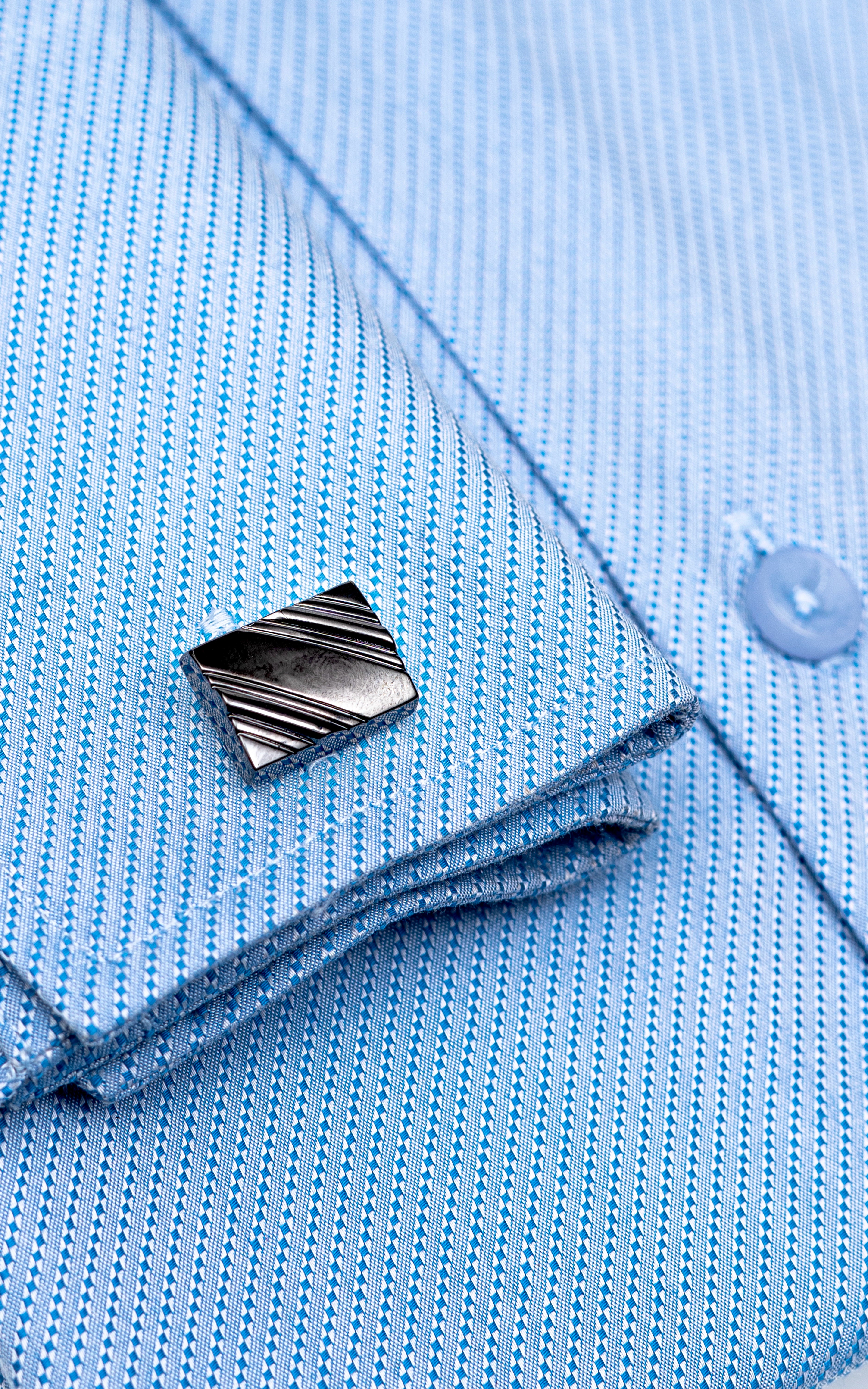 CUFFLINKS
