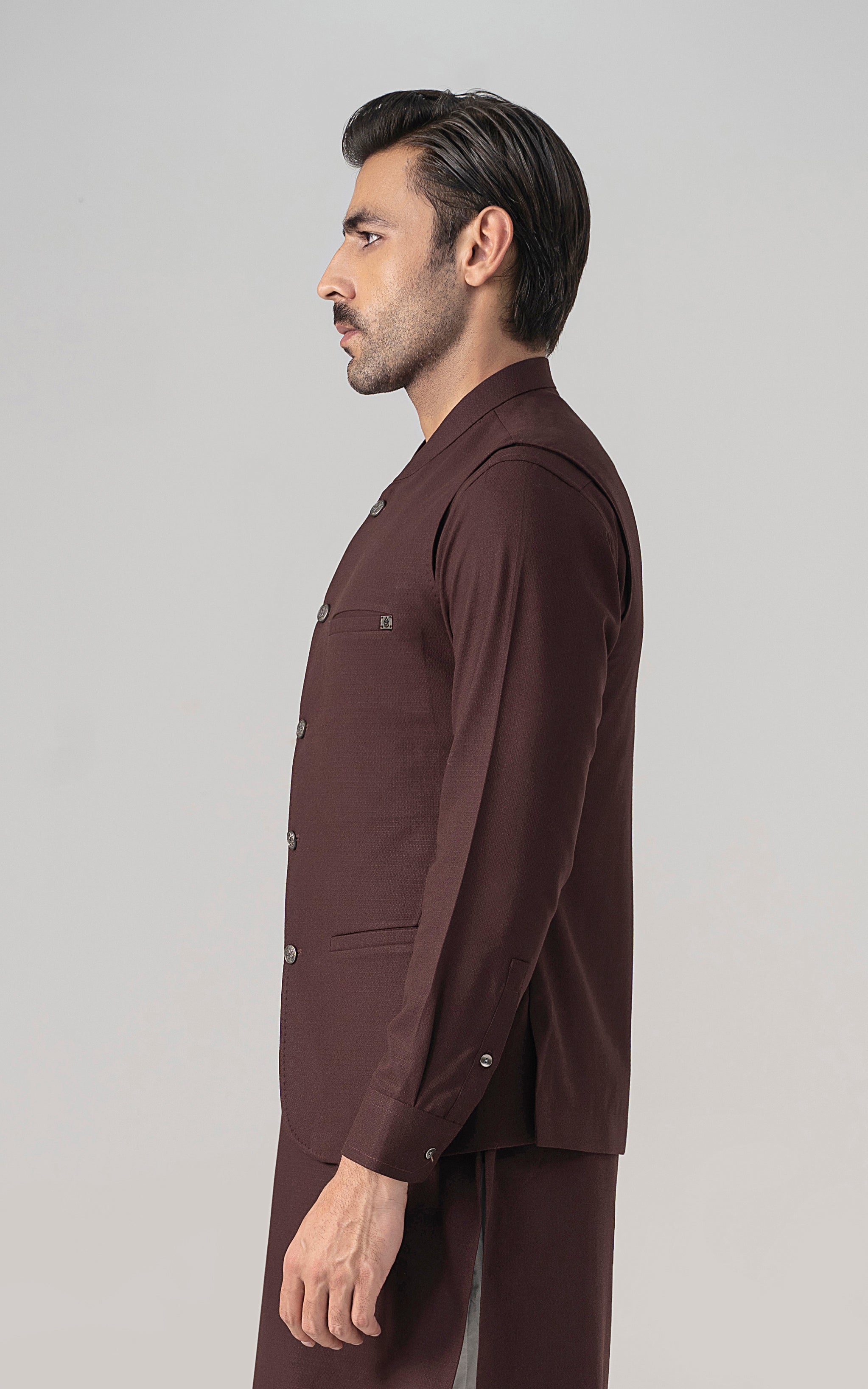 TEXTURED BLENDED WAISTCOAT - SIGNATURE COLLECTION DEEP MAROON