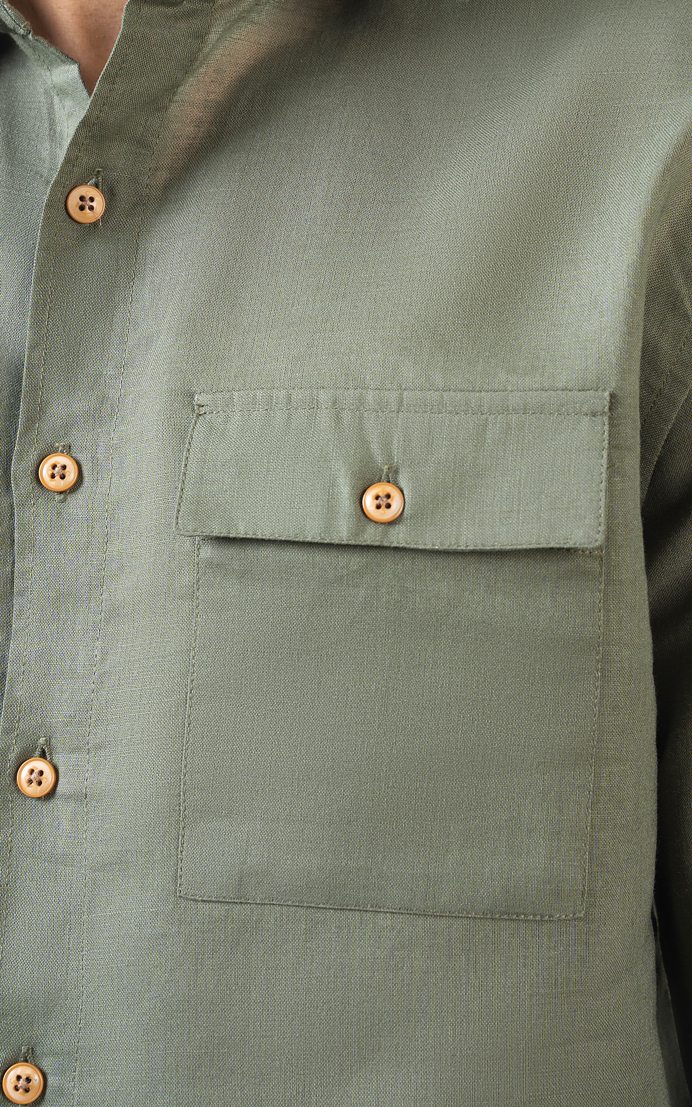 REGULAR COLLAR GREEN LINE