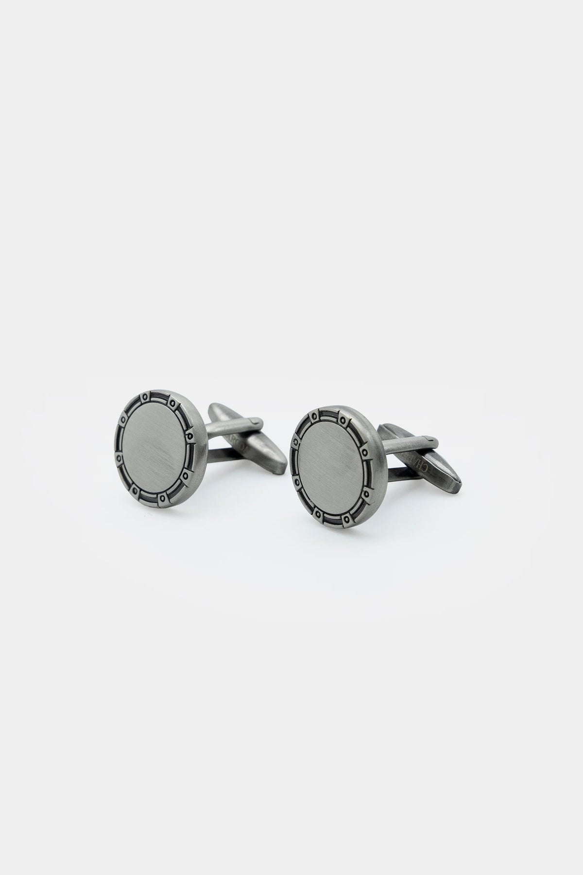 CUFFLINKS