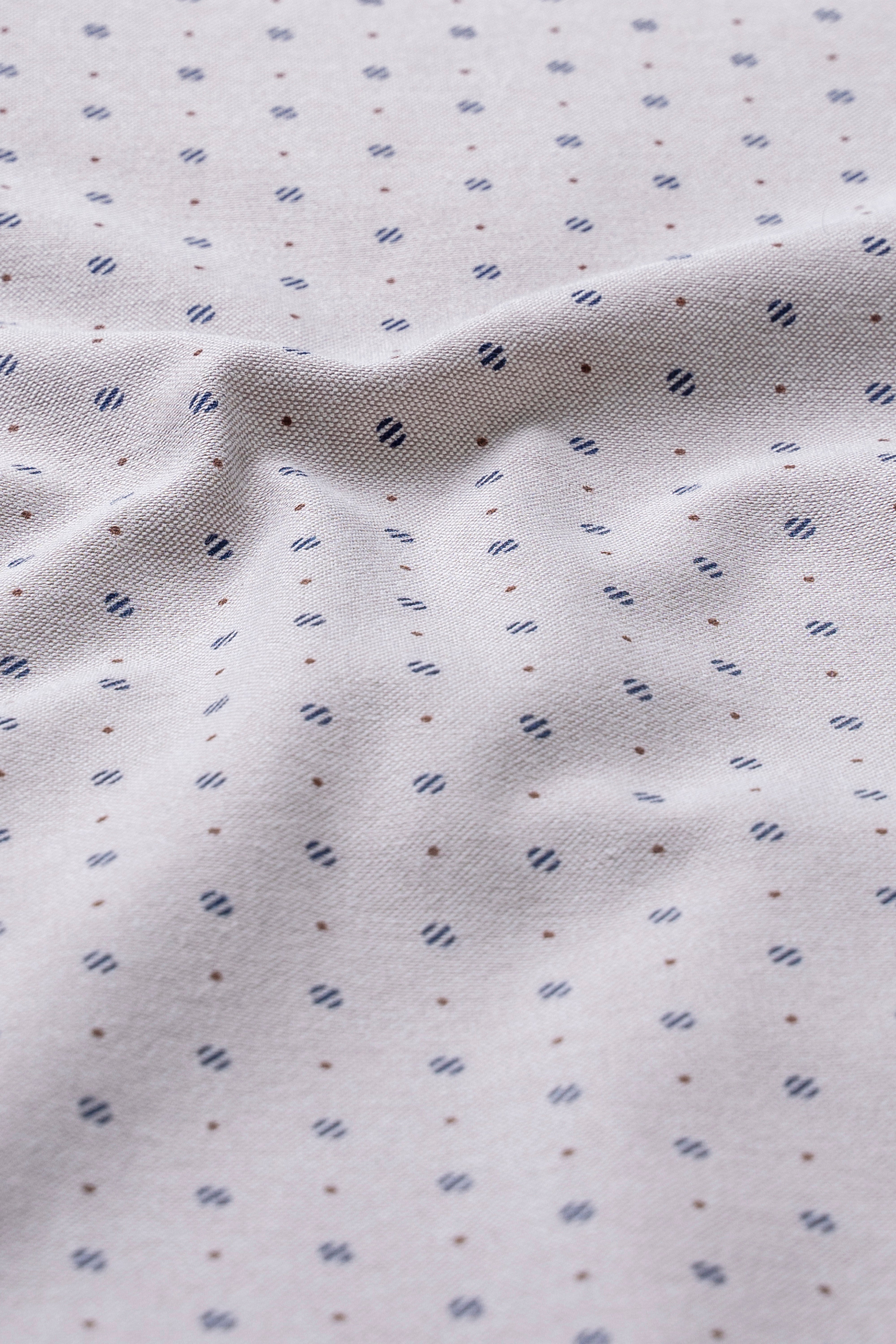 HIDDEN BUTTON DOWN COLLAR  SHIRT KHAKI