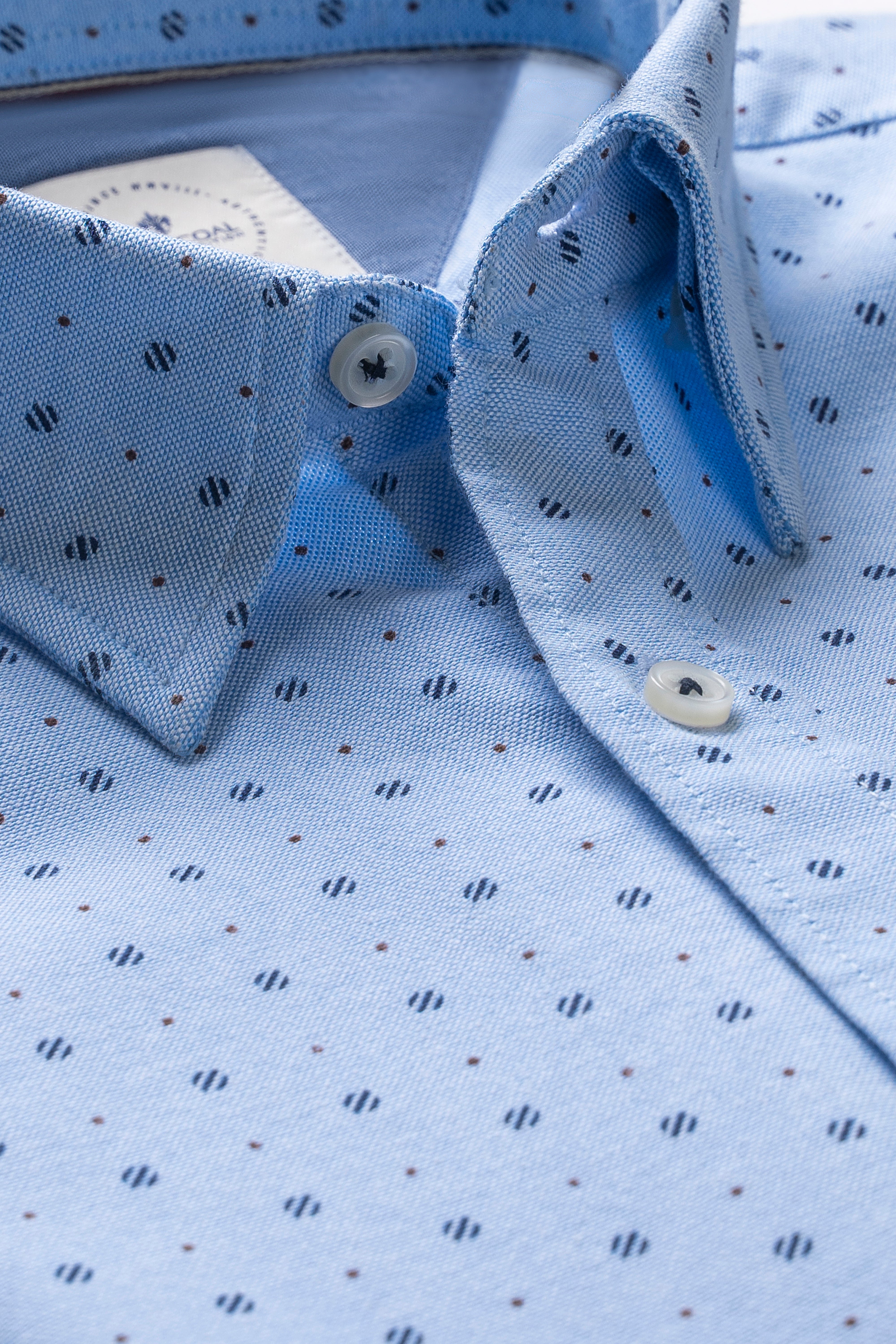 HIDDEN BUTTON DOWN COLLAR  SHIRT SKY BLUE