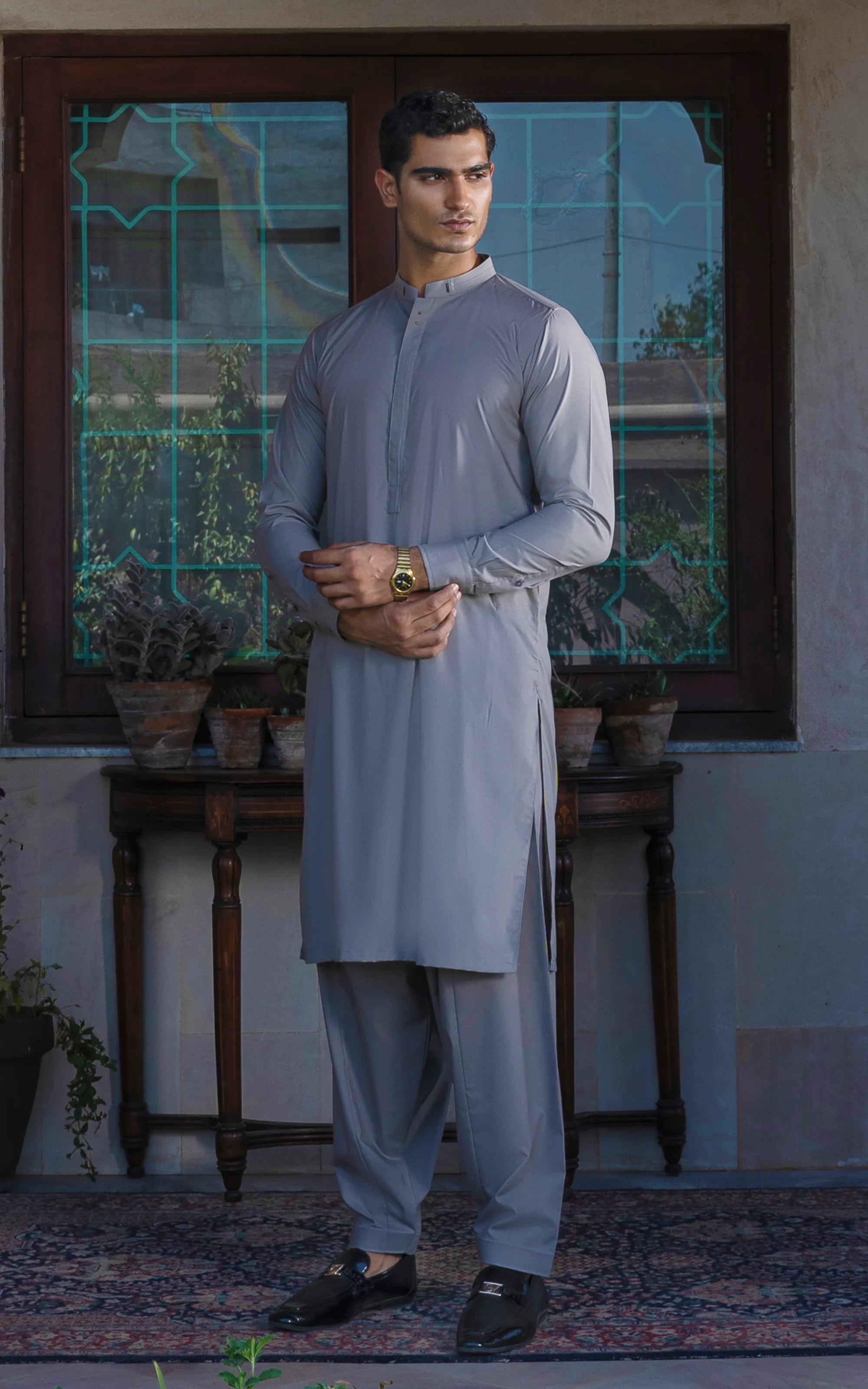BLENDED WASH & WEAR -CLASSIC COLLECTION CLOUDY SAND