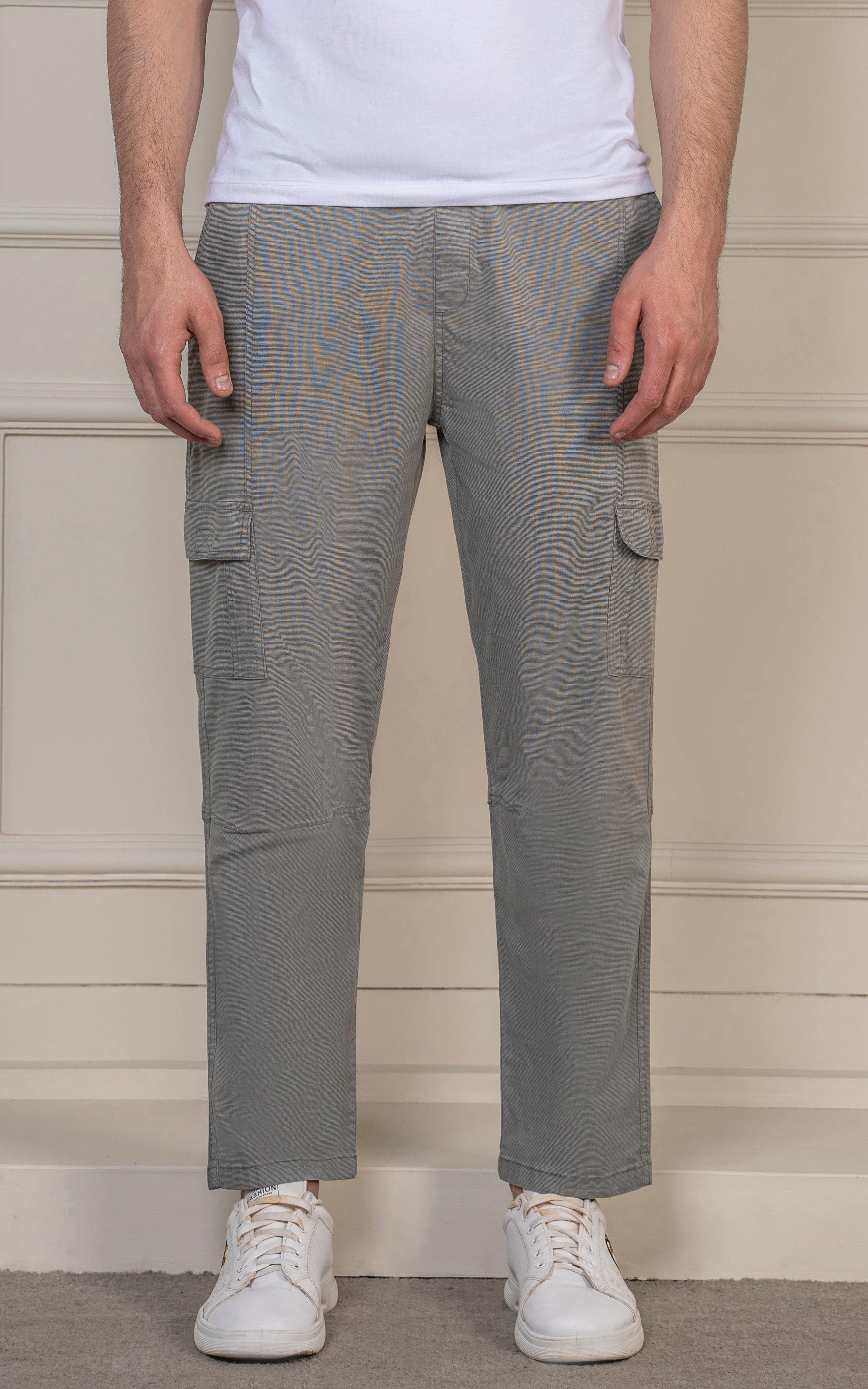 STRAIGHT FIT TEXTURED CARGO TROUSER GREY