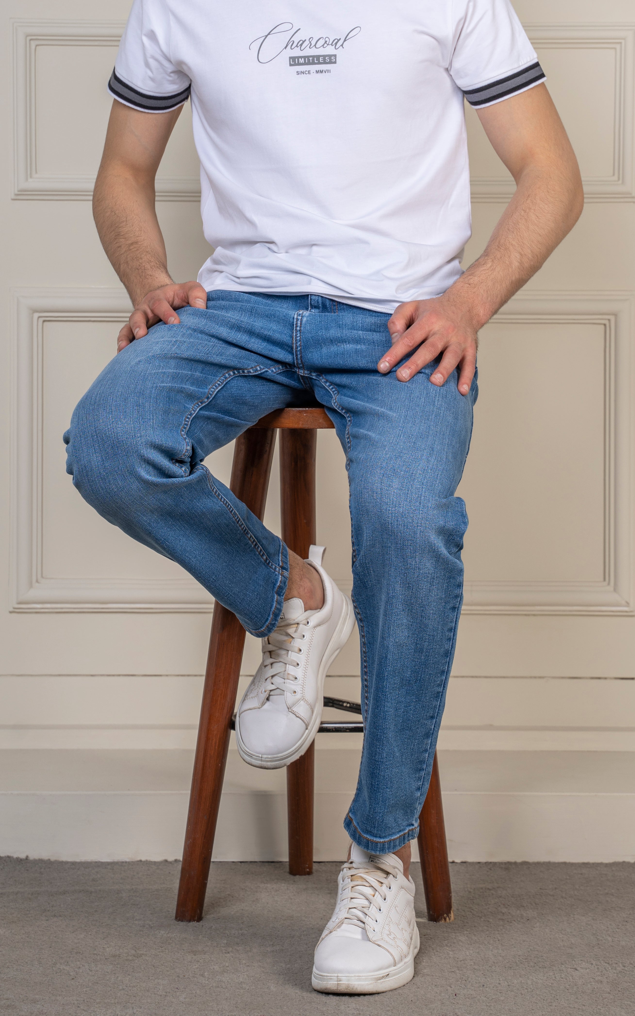 SLIM FIT JEAN LIGHT BLUE