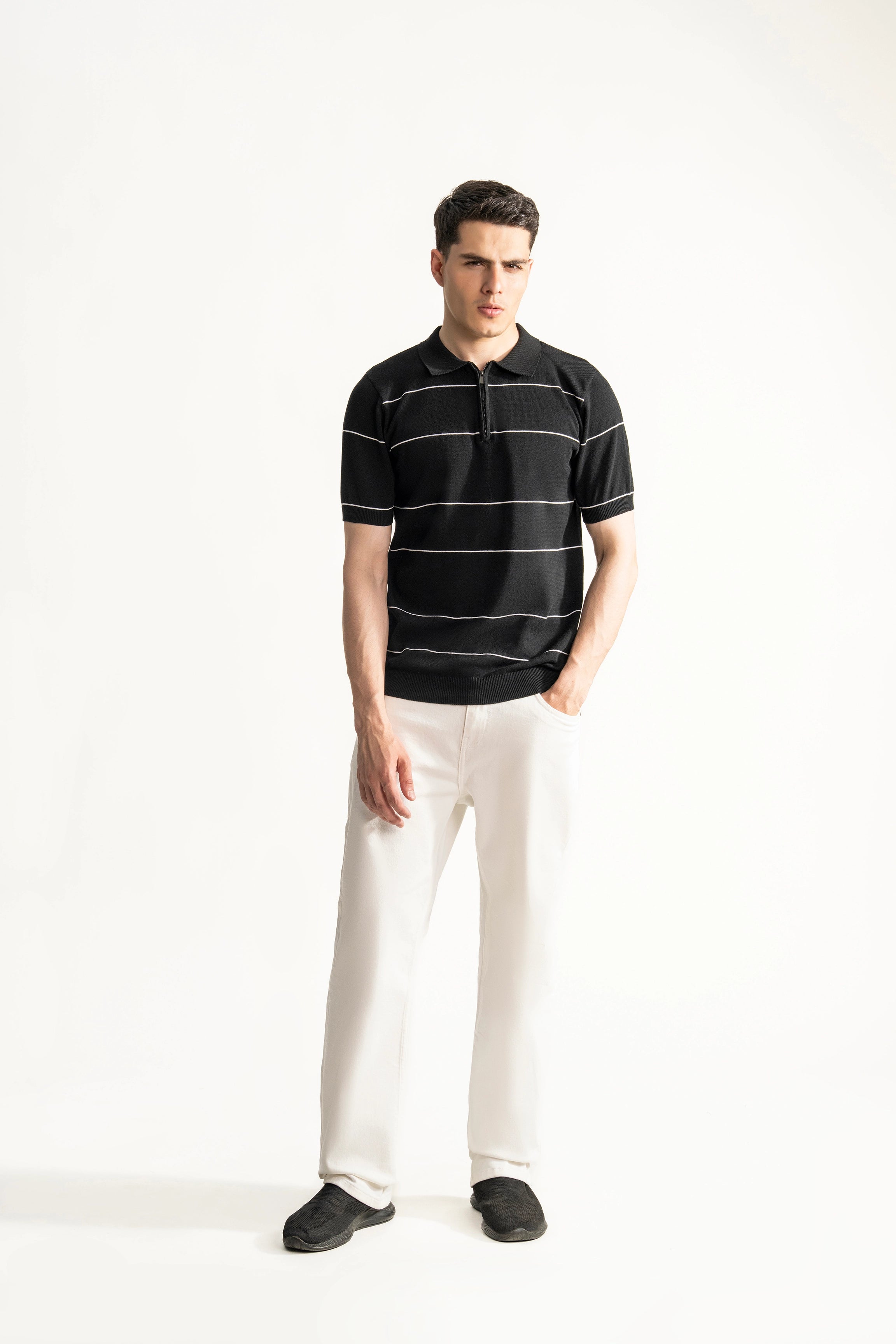SWEATER KNIT ZIPPER POLO BLACK