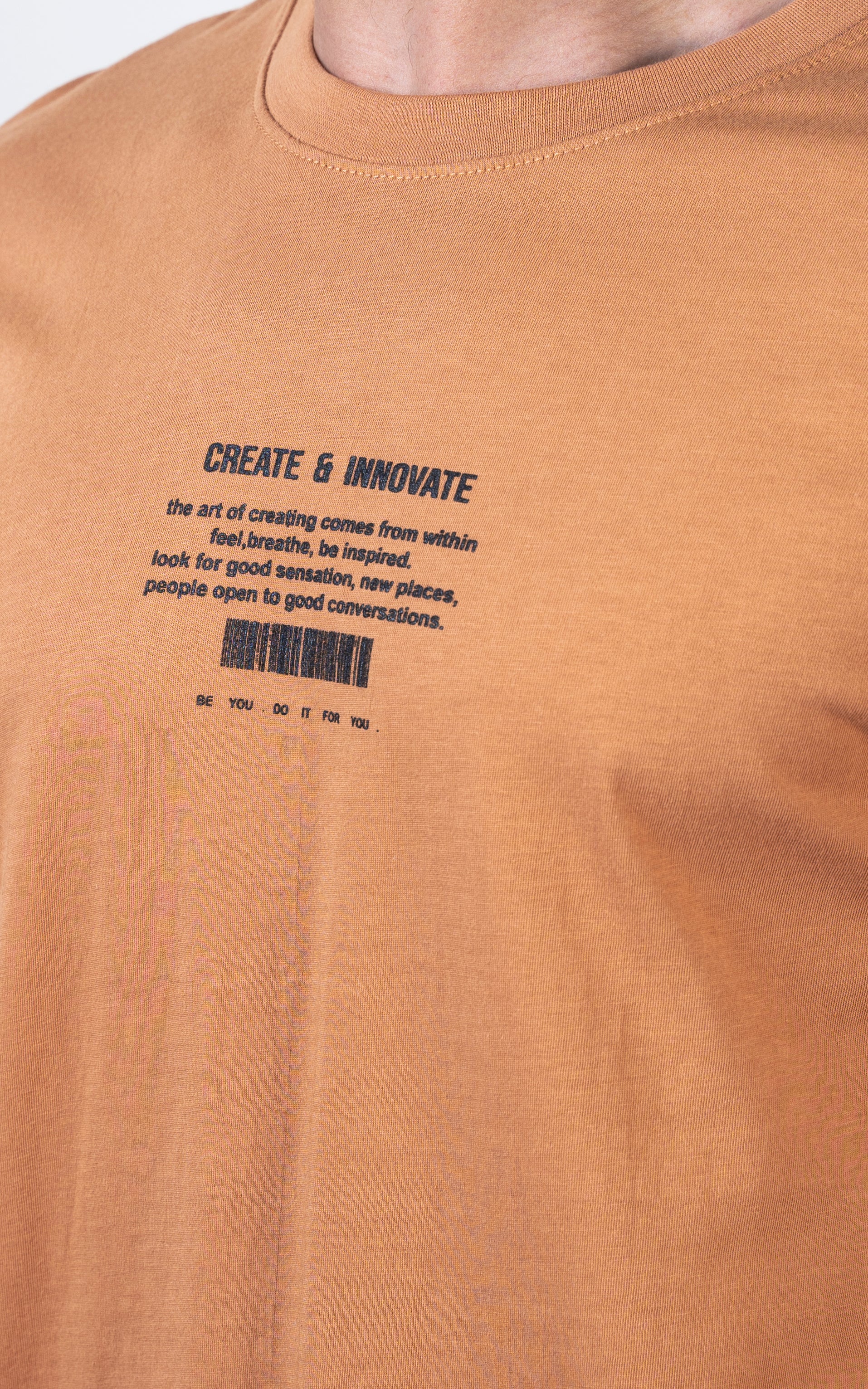 GRAPHIC T-SHIRT RUST