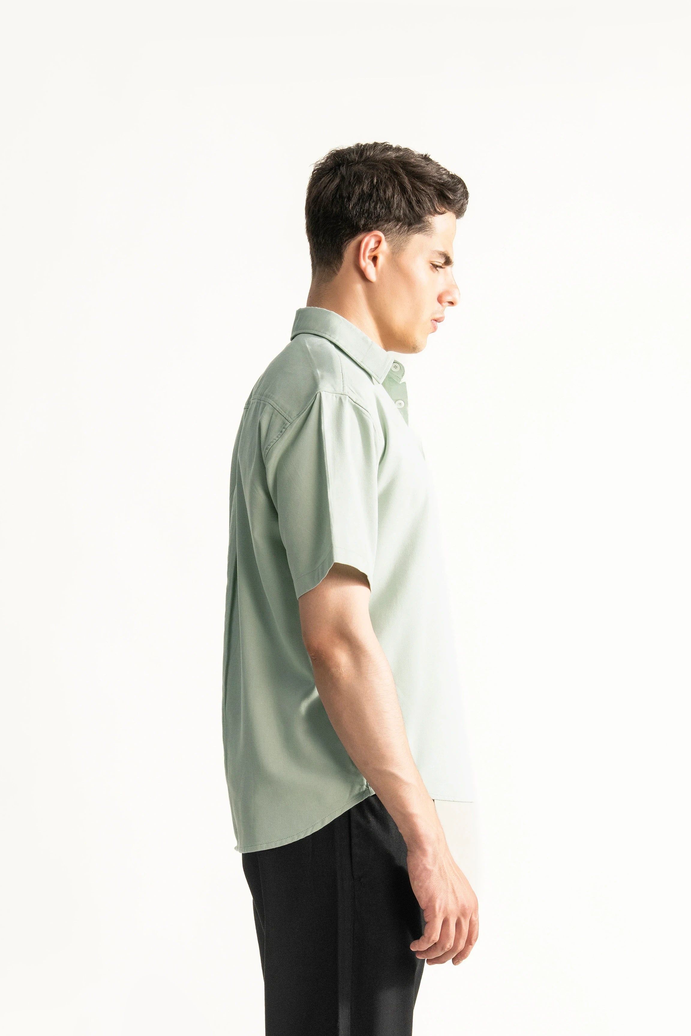 HIDDEN BUTTON DOWN CASUAL SHIRT LIGHT GREEN