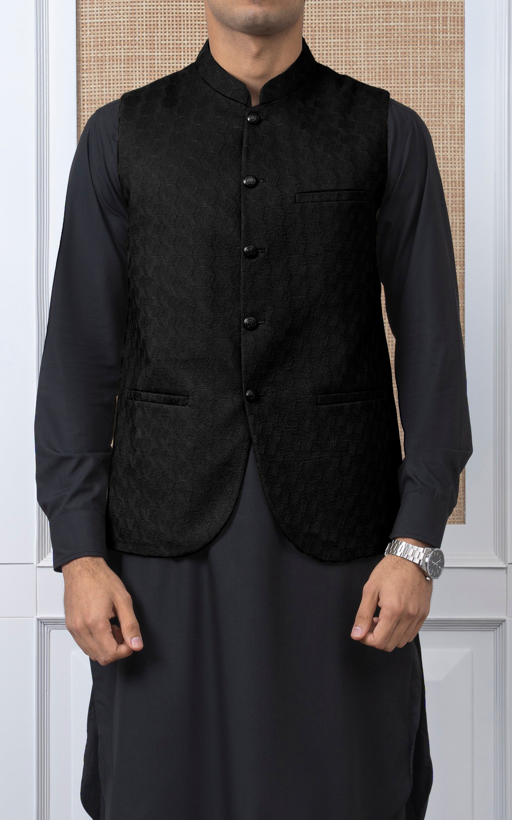 SCHIFFLI EMBROIDERED W/C -SIGNATURE COLLECTION BLACK