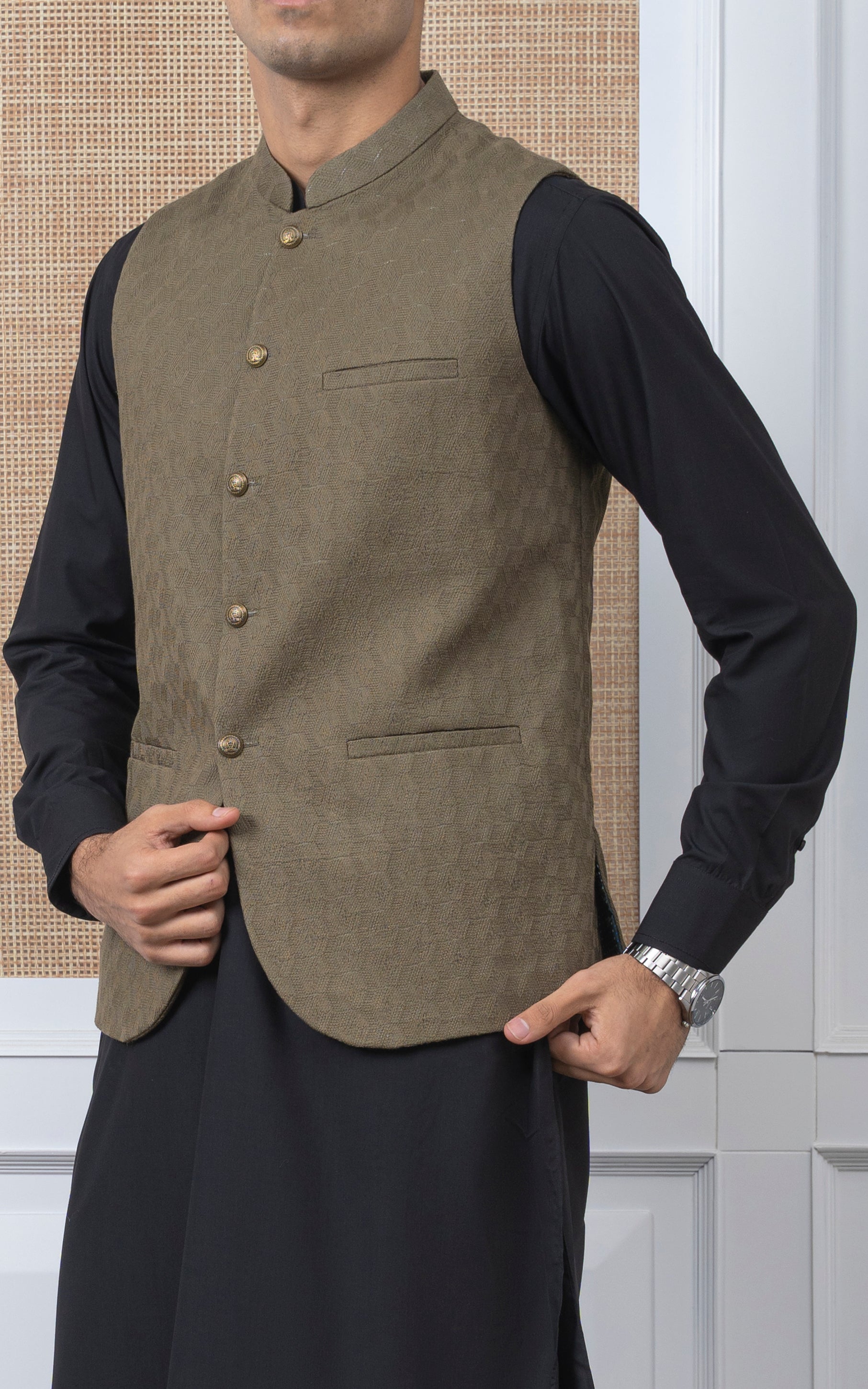 SCHIFFLI EMBROIDERED W/C -SIGNATURE COLLECTION OLIVE