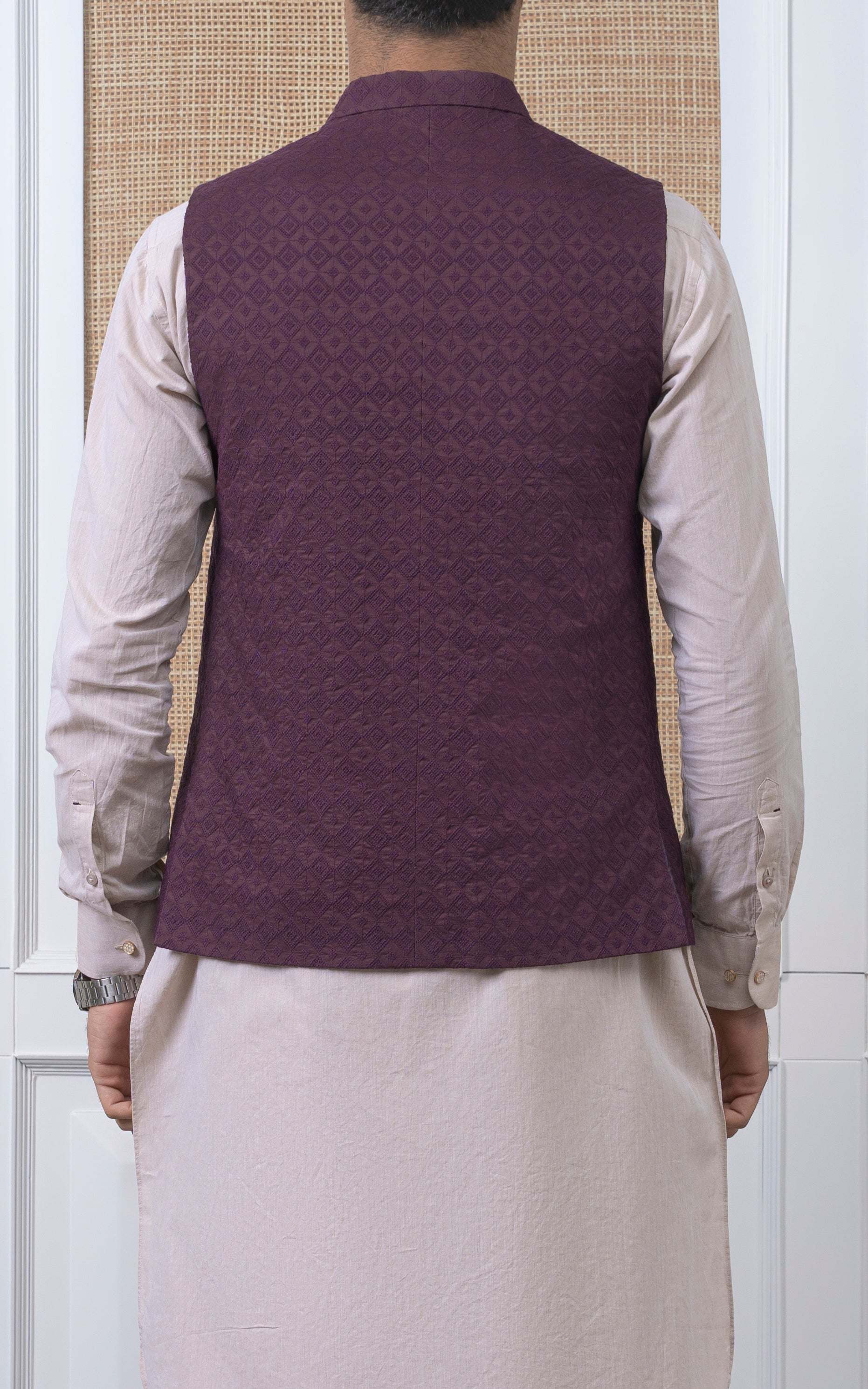 SCHIFFLI EMBROIDERED W/C -SIGNATURE COLLECTION BURGUNDY