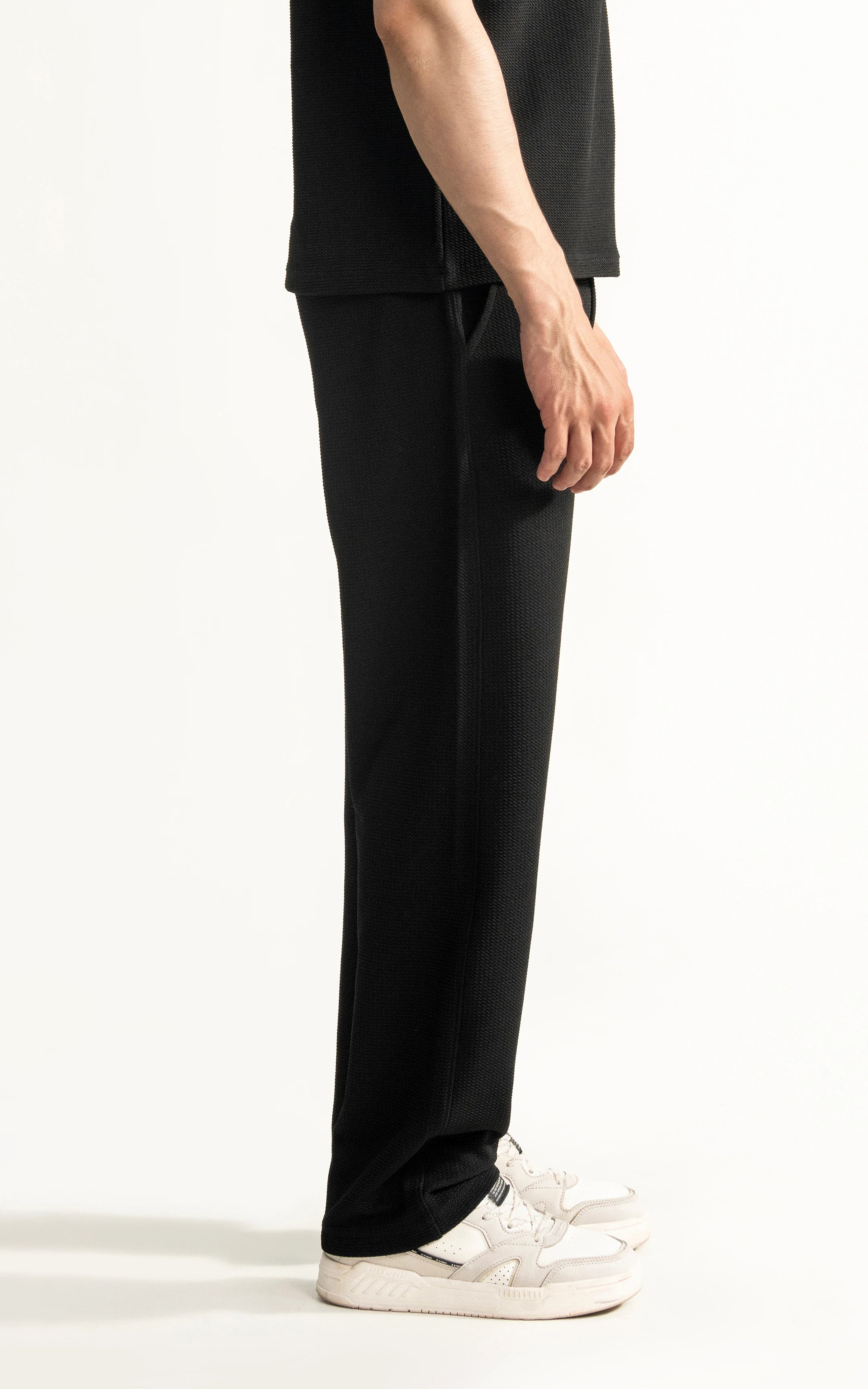LOOSE FIT OPEN BOTTOM TROUSER BLACK