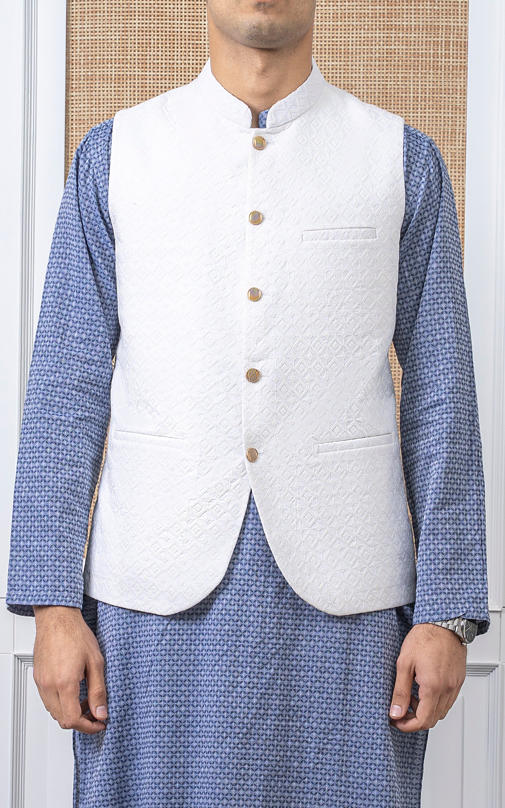 SCHIFFLI EMBROIDERED W/C -SIGNATURE COLLECTION WHITE