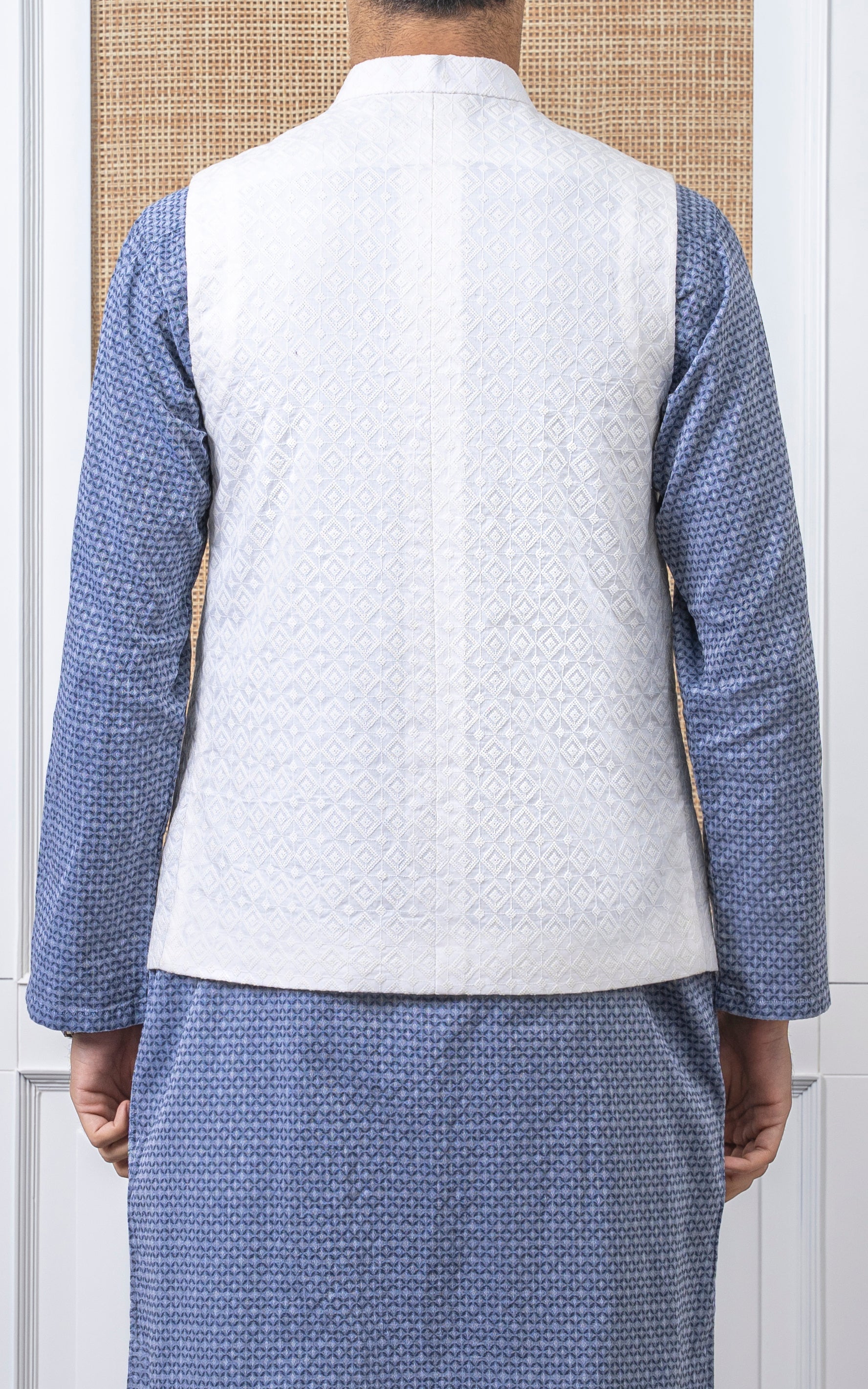 SCHIFFLI EMBROIDERED W/C -SIGNATURE COLLECTION WHITE