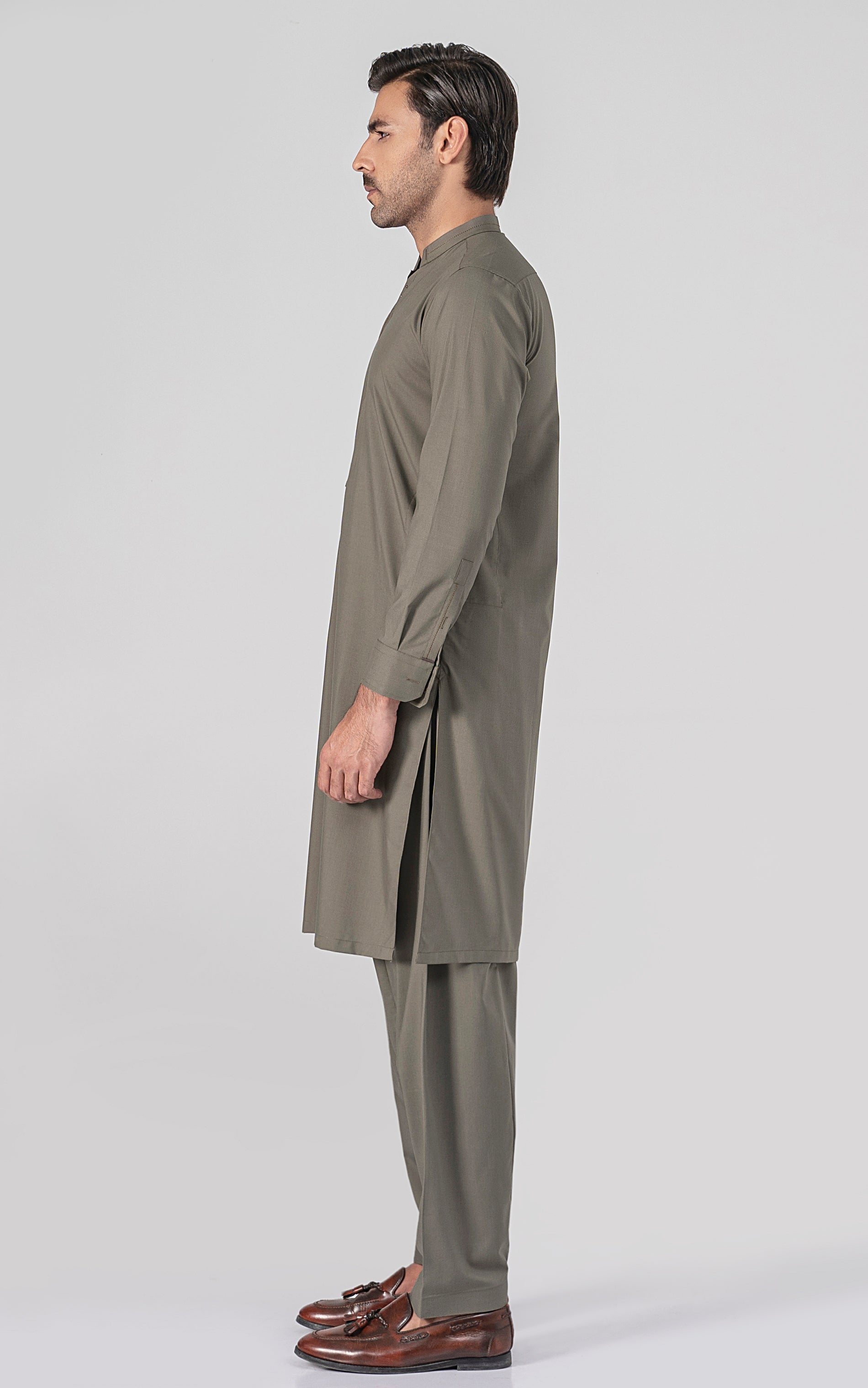 BLENDED WASH & WEAR -CLASSIC COLLECTION LIGHT OLIVE