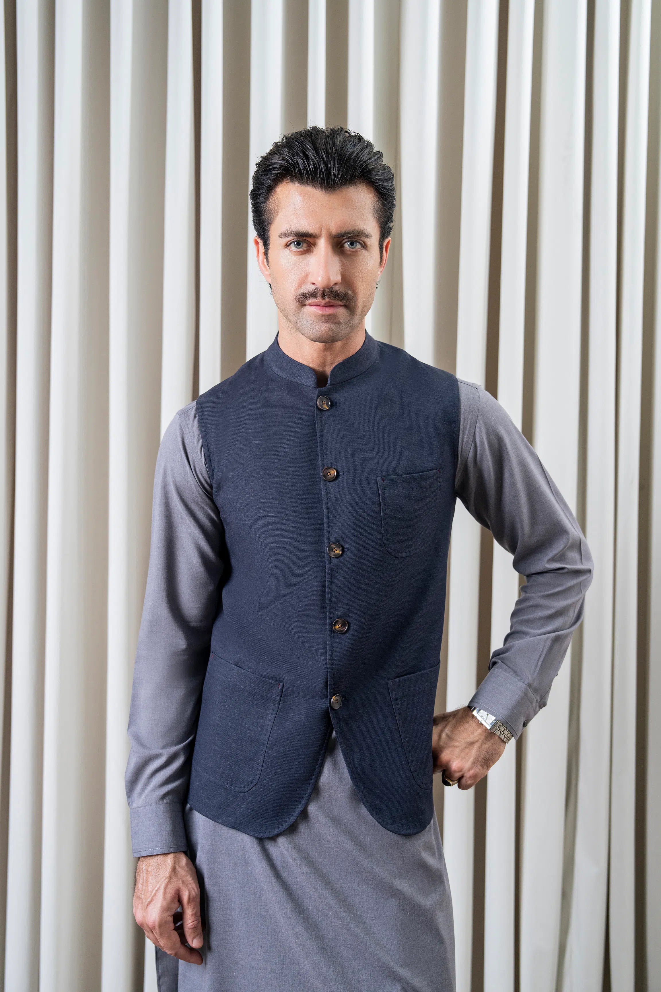 TWILL - COTTON LINEN WAISTCOAT | SIGNATURE COLLECTION NAVY