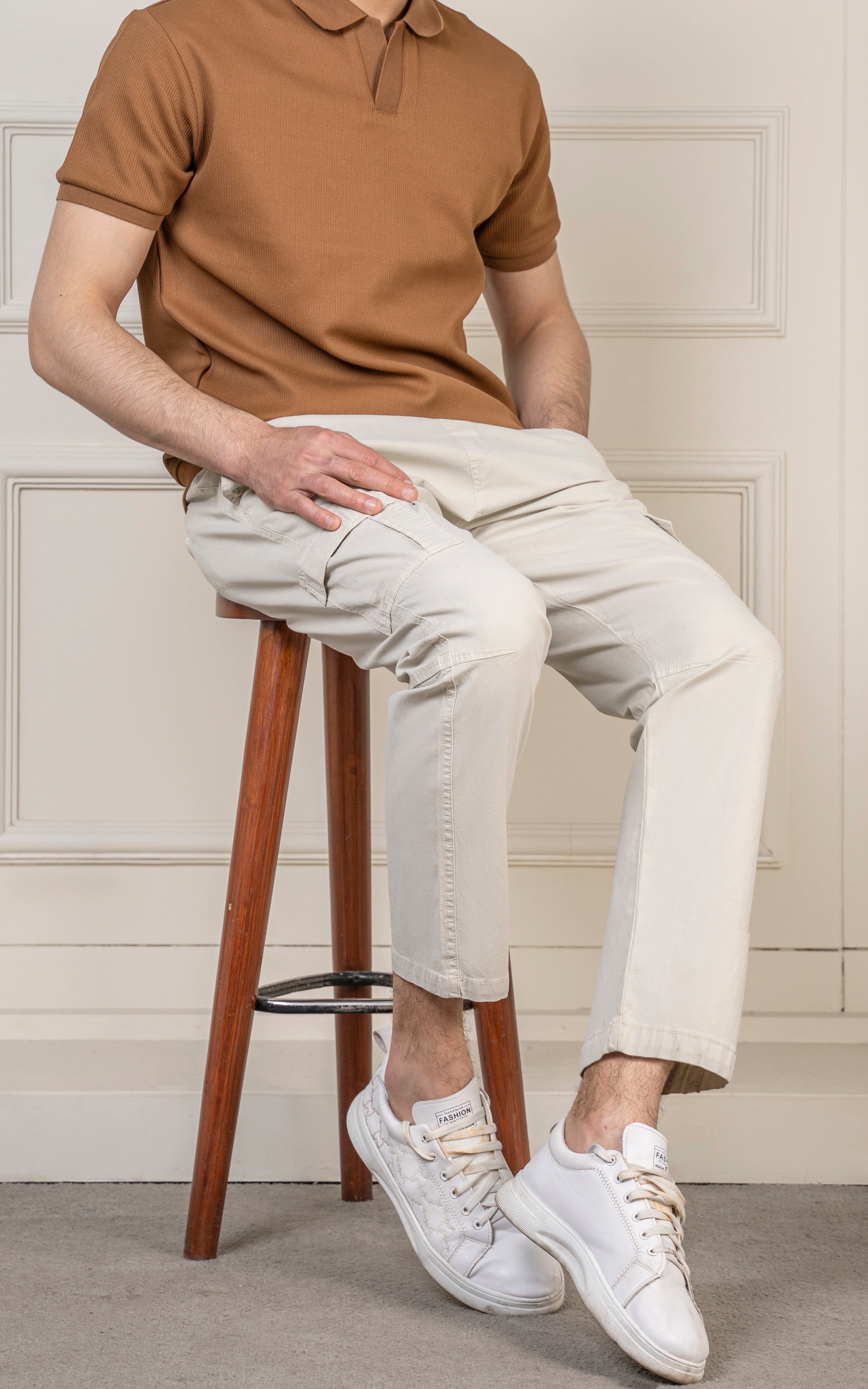 STRAIGHT FIT TEXTURED CARGO TROUSER BEIGE