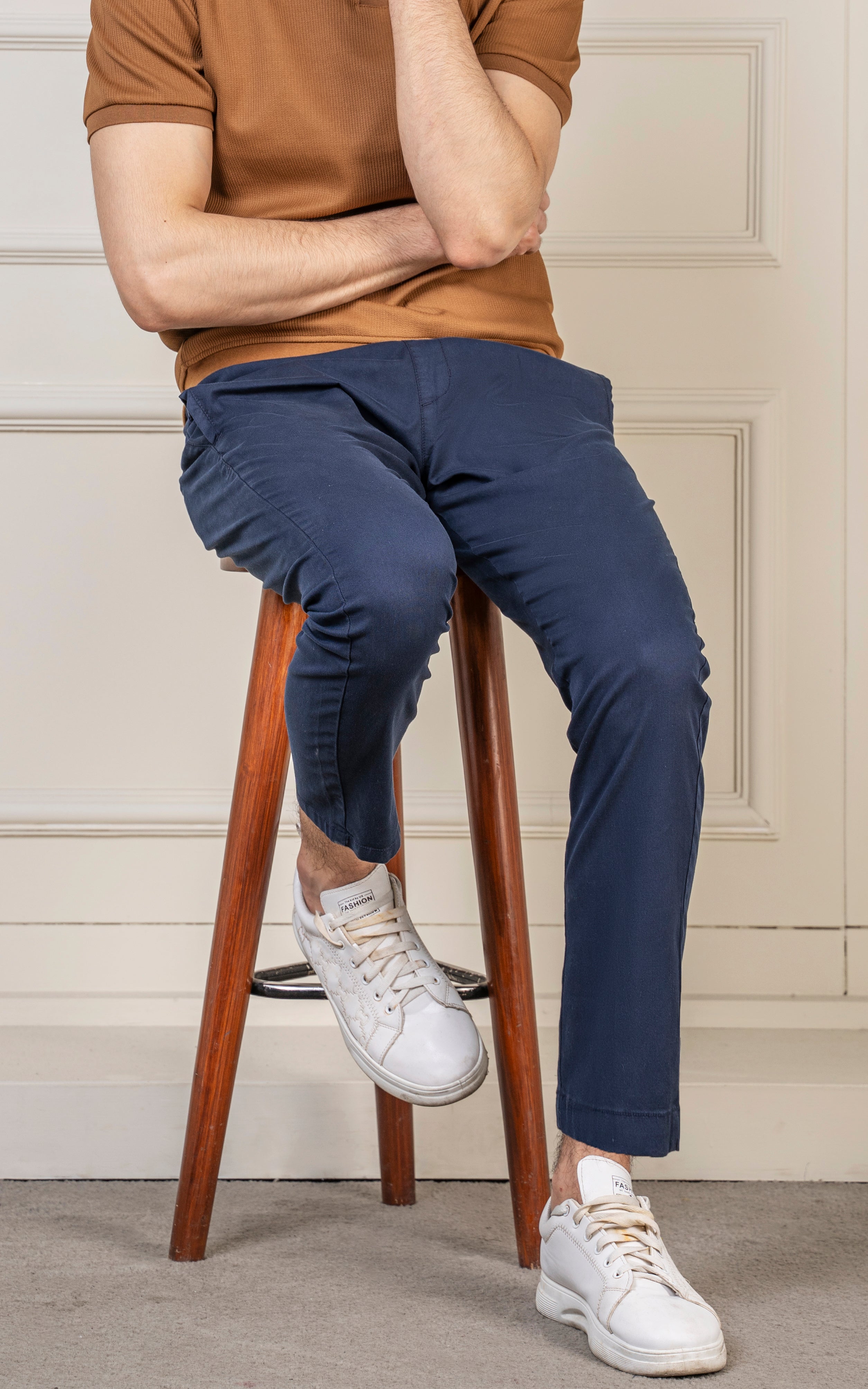 SLIM FIT TEXTURED JOGGER TROUSER NAVY