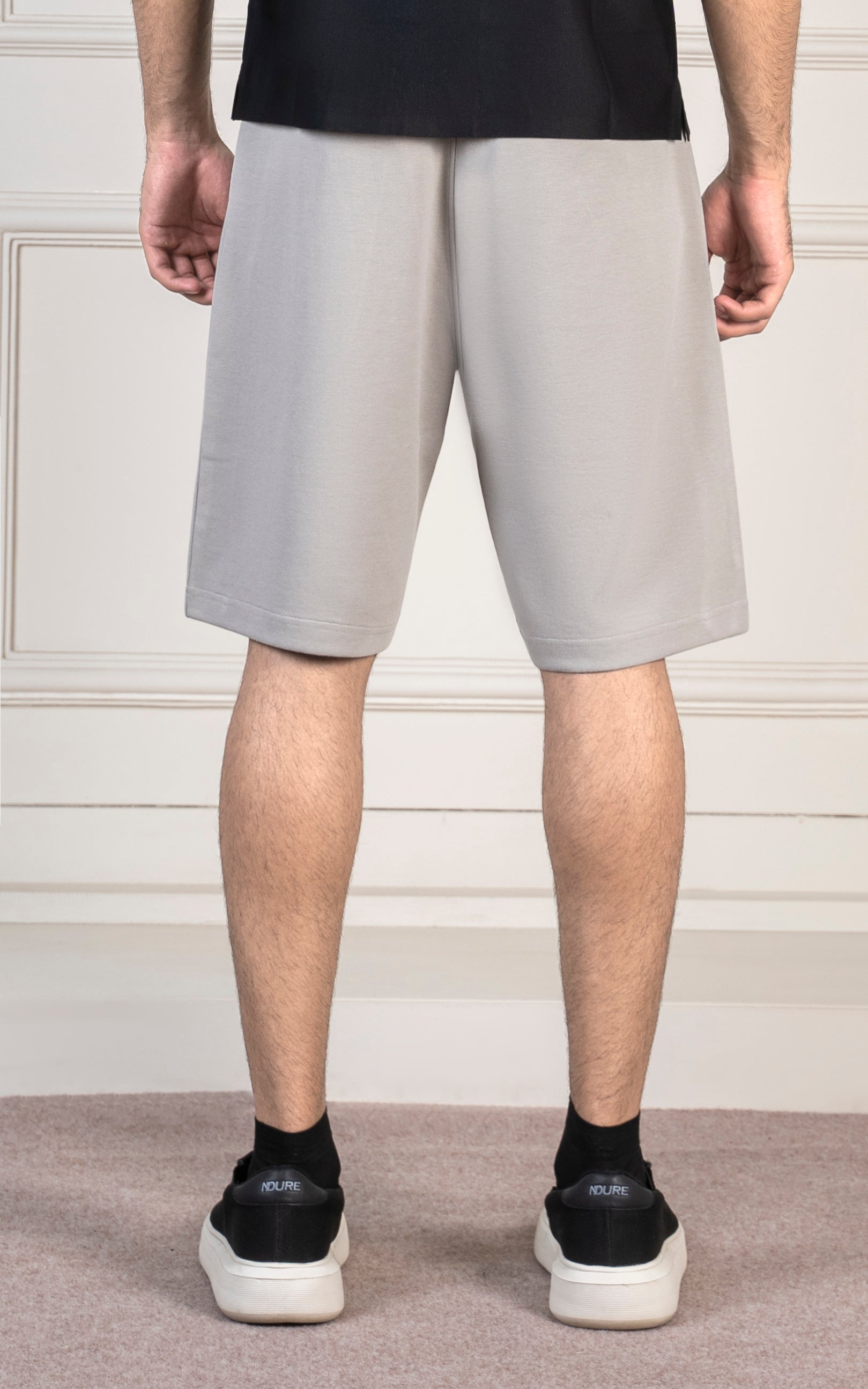 REGULAR FIT INTERLOCK SHORT MOUSE GREY