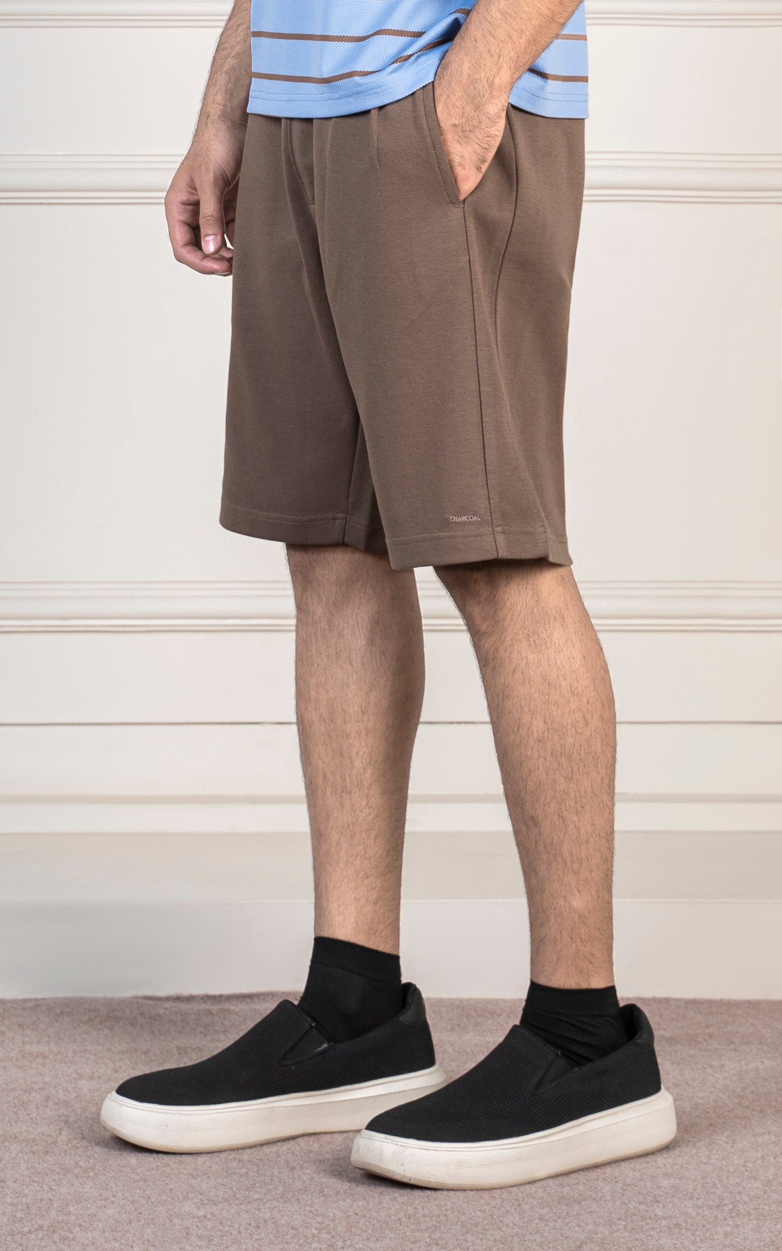 REGULAR FIT INTERLOCK SHORT DARK KHAKI