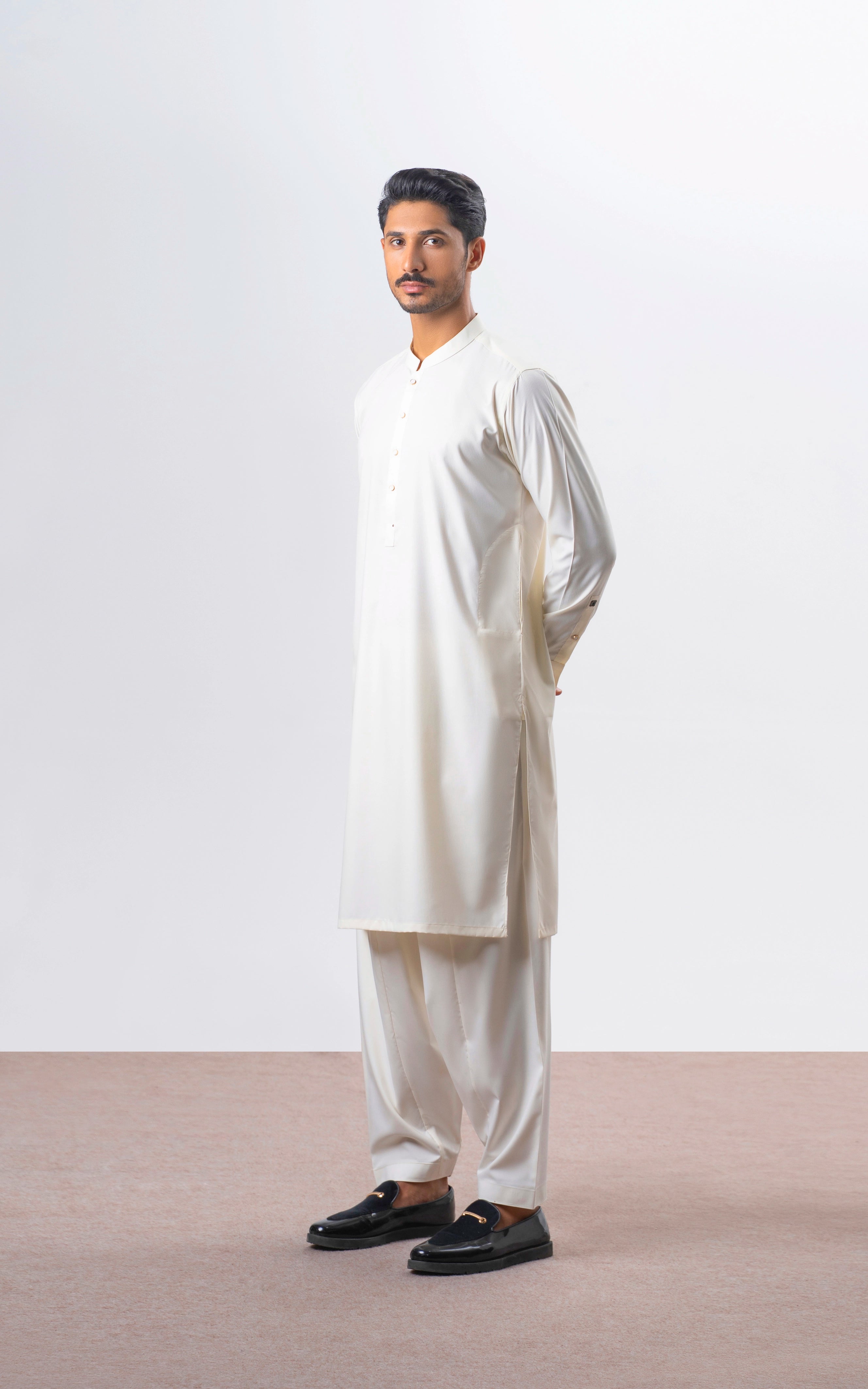 TEXTURED BLENDED KAMEEZ SHALWAR | SIGNATURE COLLECTION CREAM