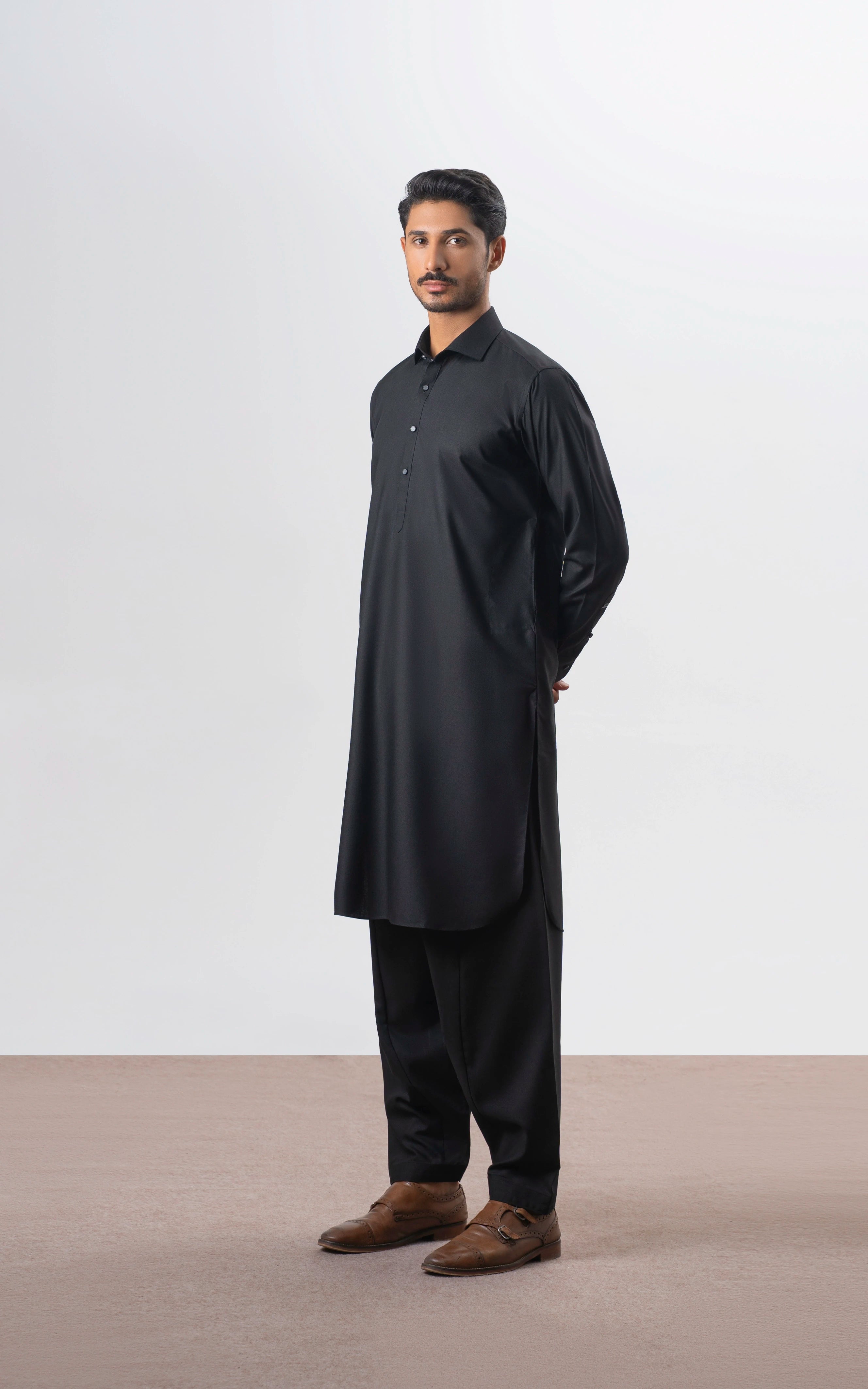 BLENDED KAMEEZ SHALWAR | EXECUTIVE COLLECTION BLACK