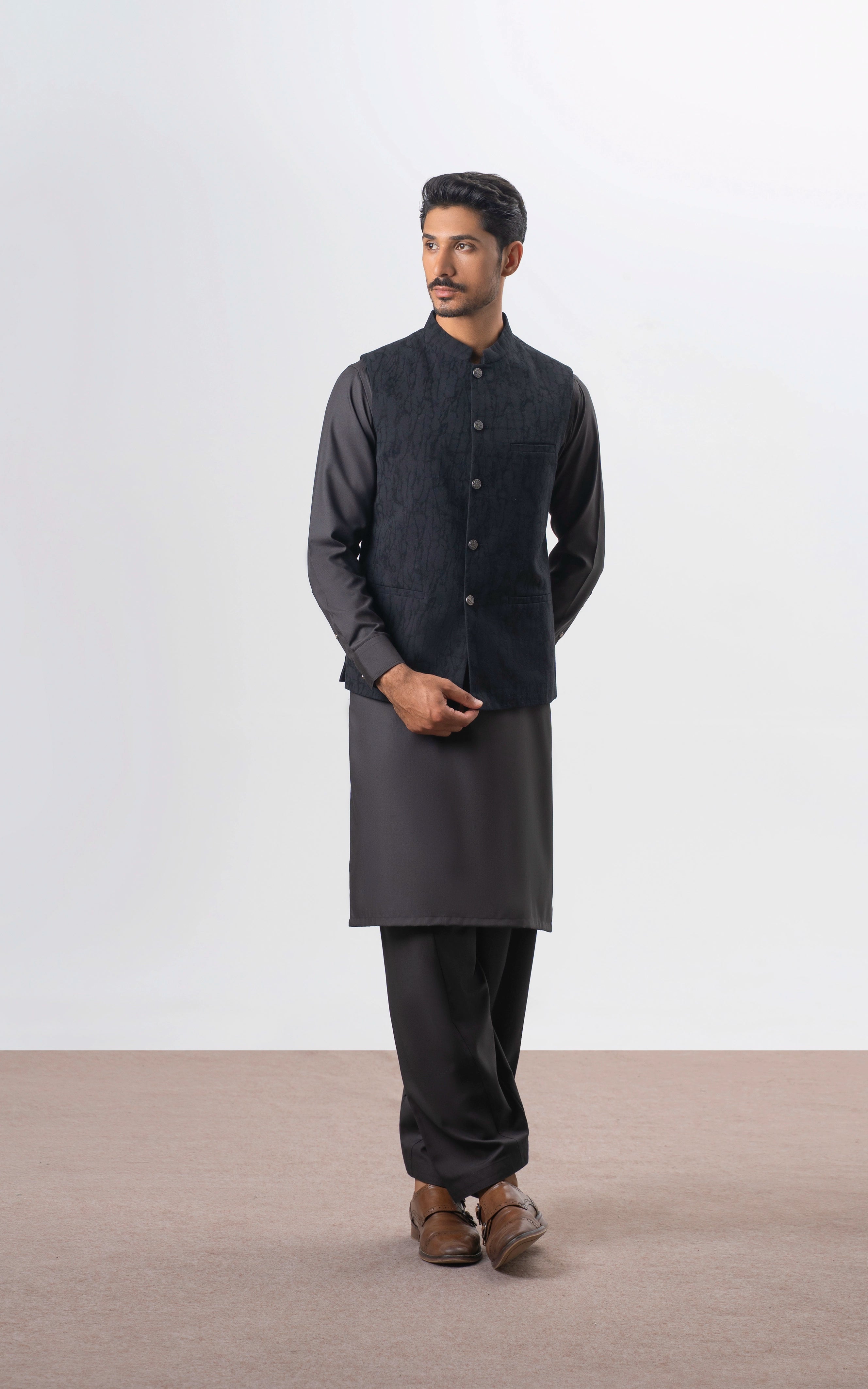 SELF TEXTURED WAISTCOAT | EXECUTIVE COLLECTION BLACK