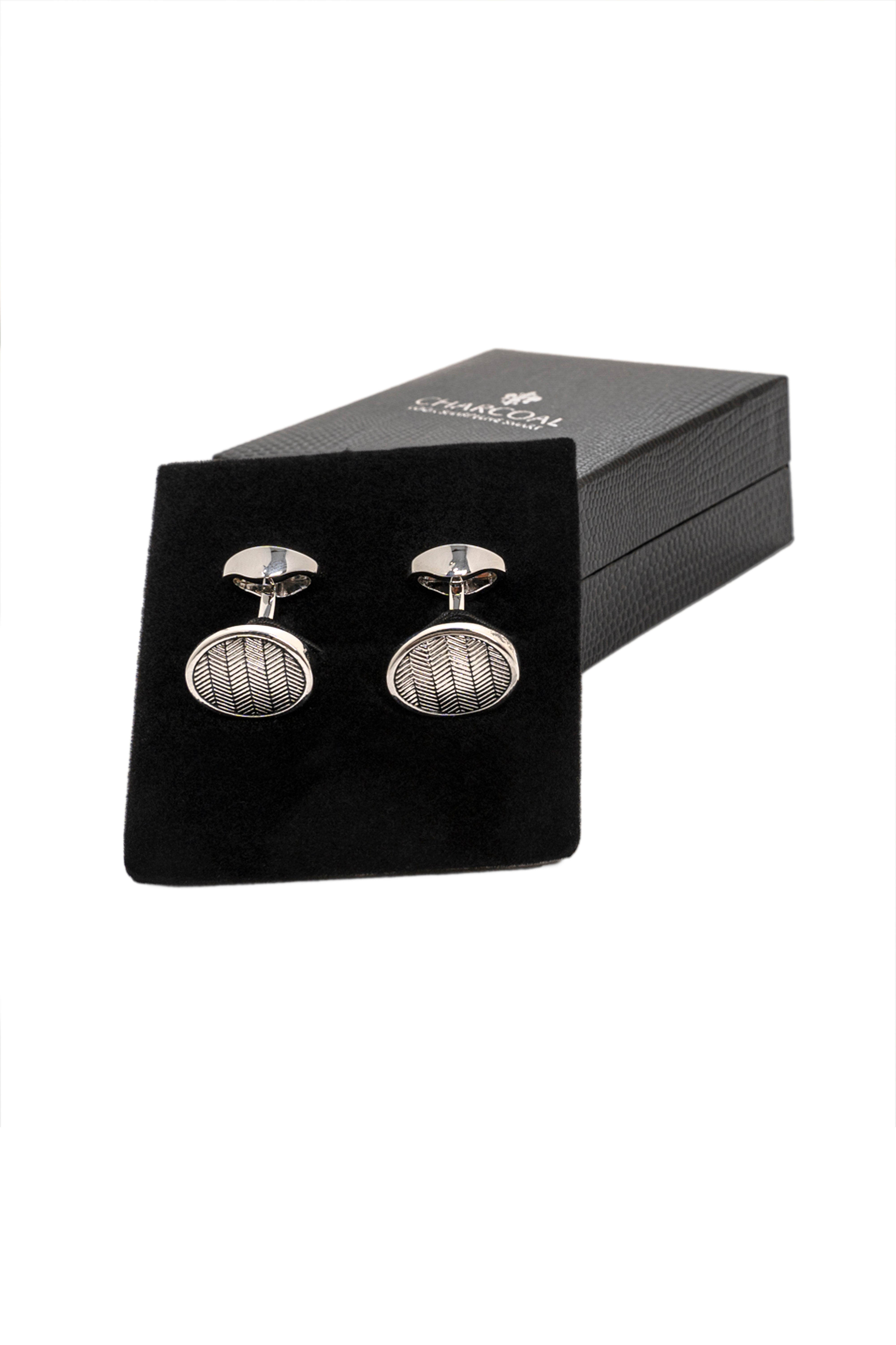 CUFFLINKS